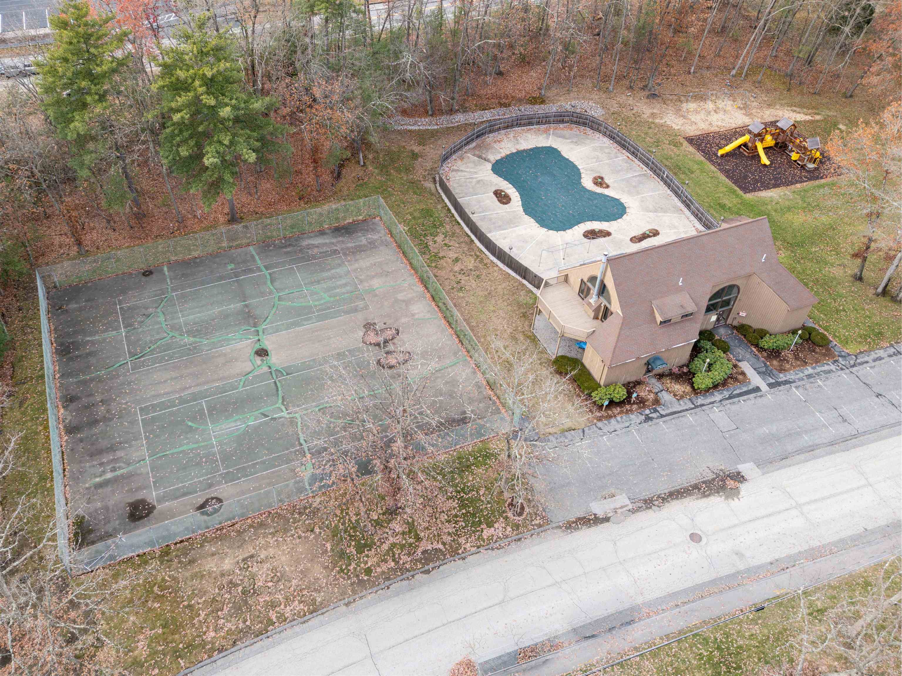 Essex Green Ct, Merrimack, NH 03054 #1