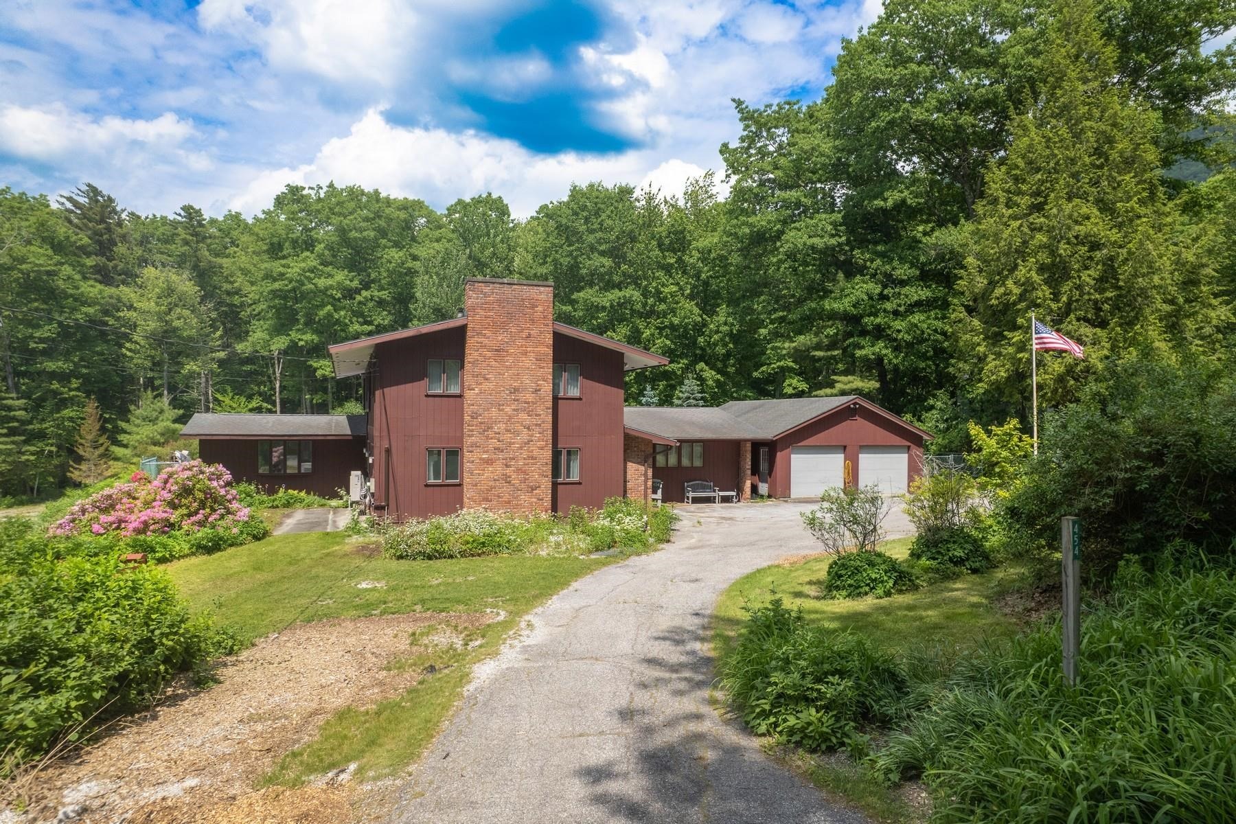 Brookwood , Mendon, VT 05701