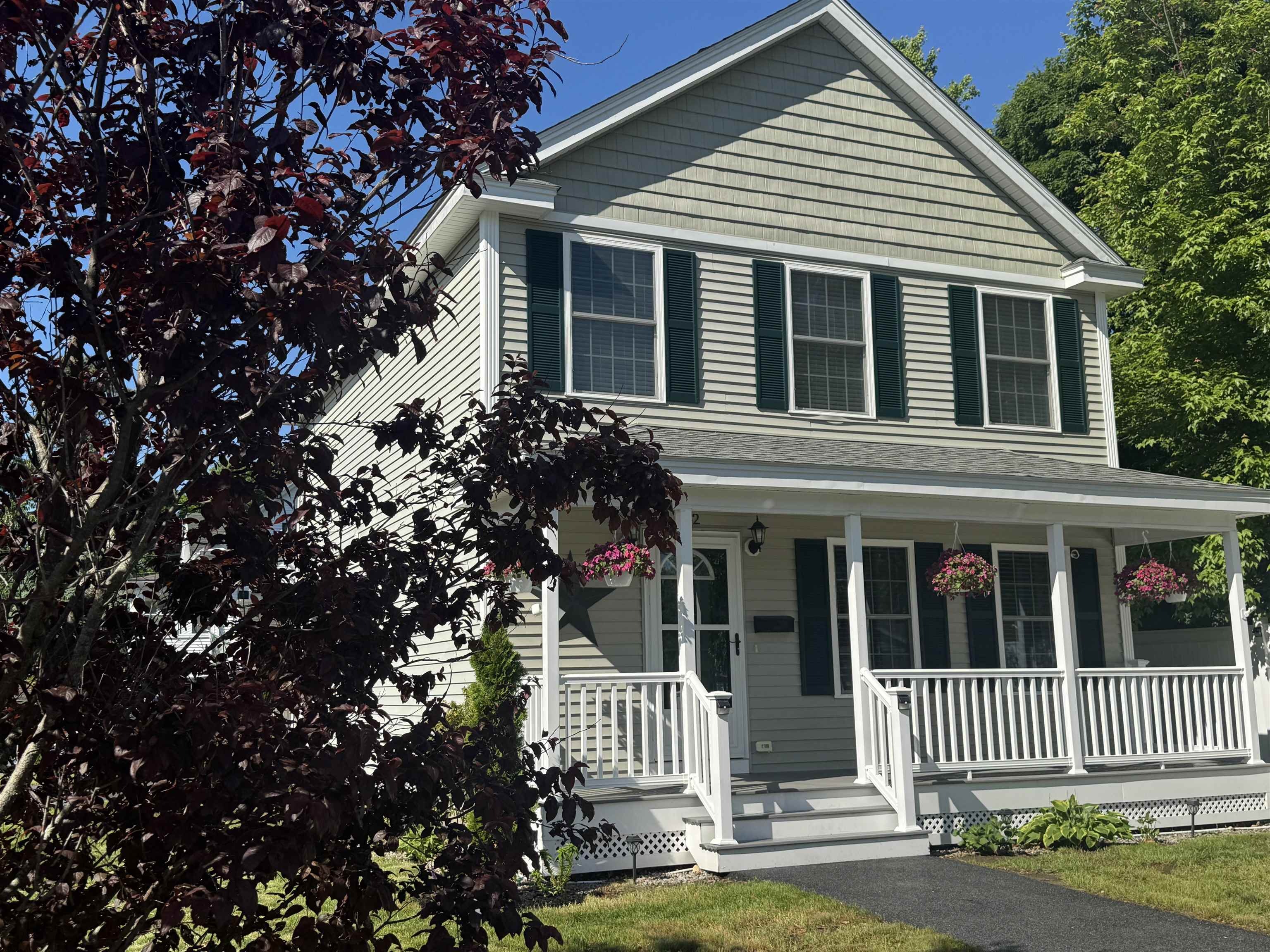Comeau St, Manchester, NH 03102
