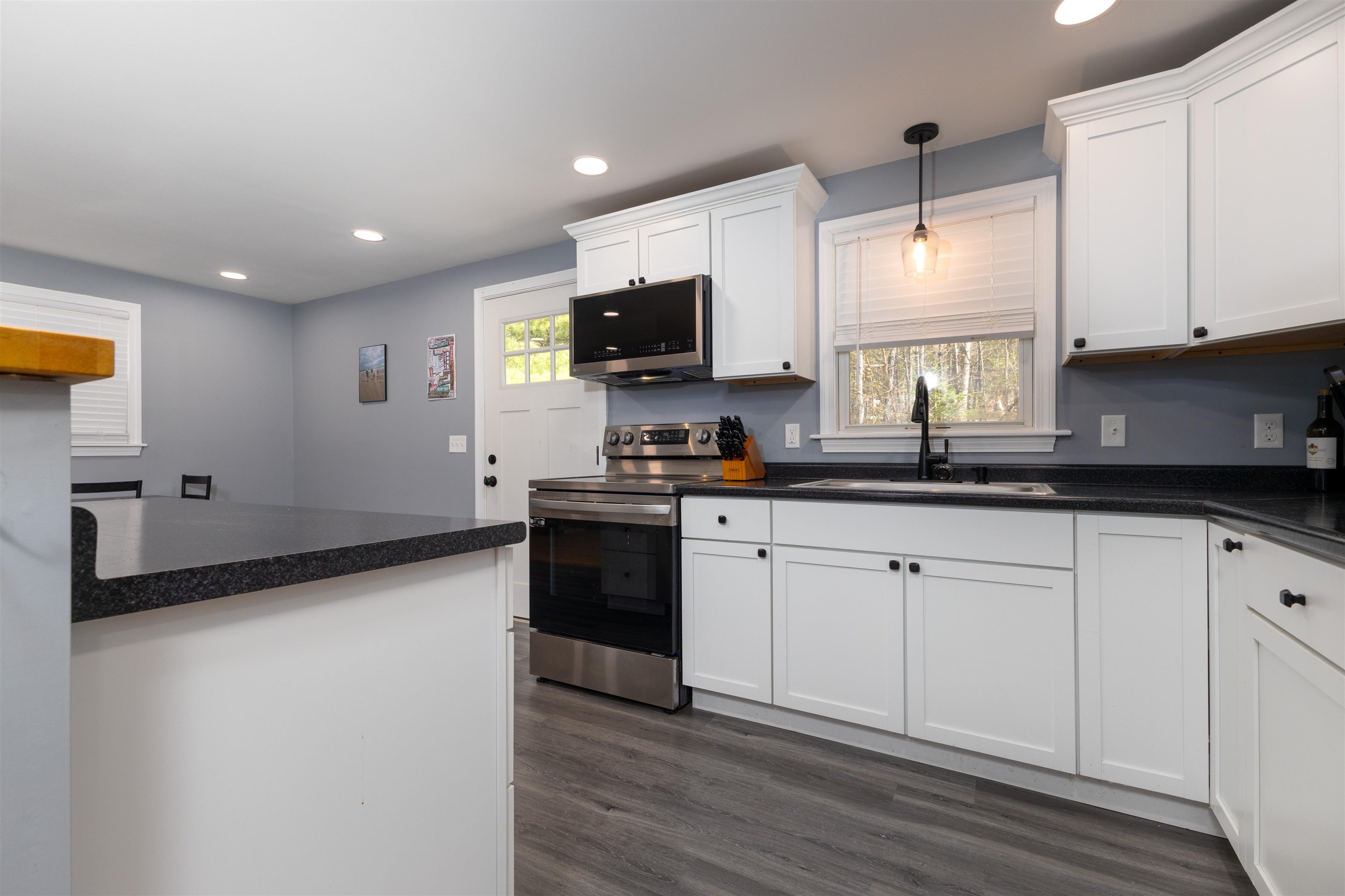 Leet Dr, Claremont, NH 03743