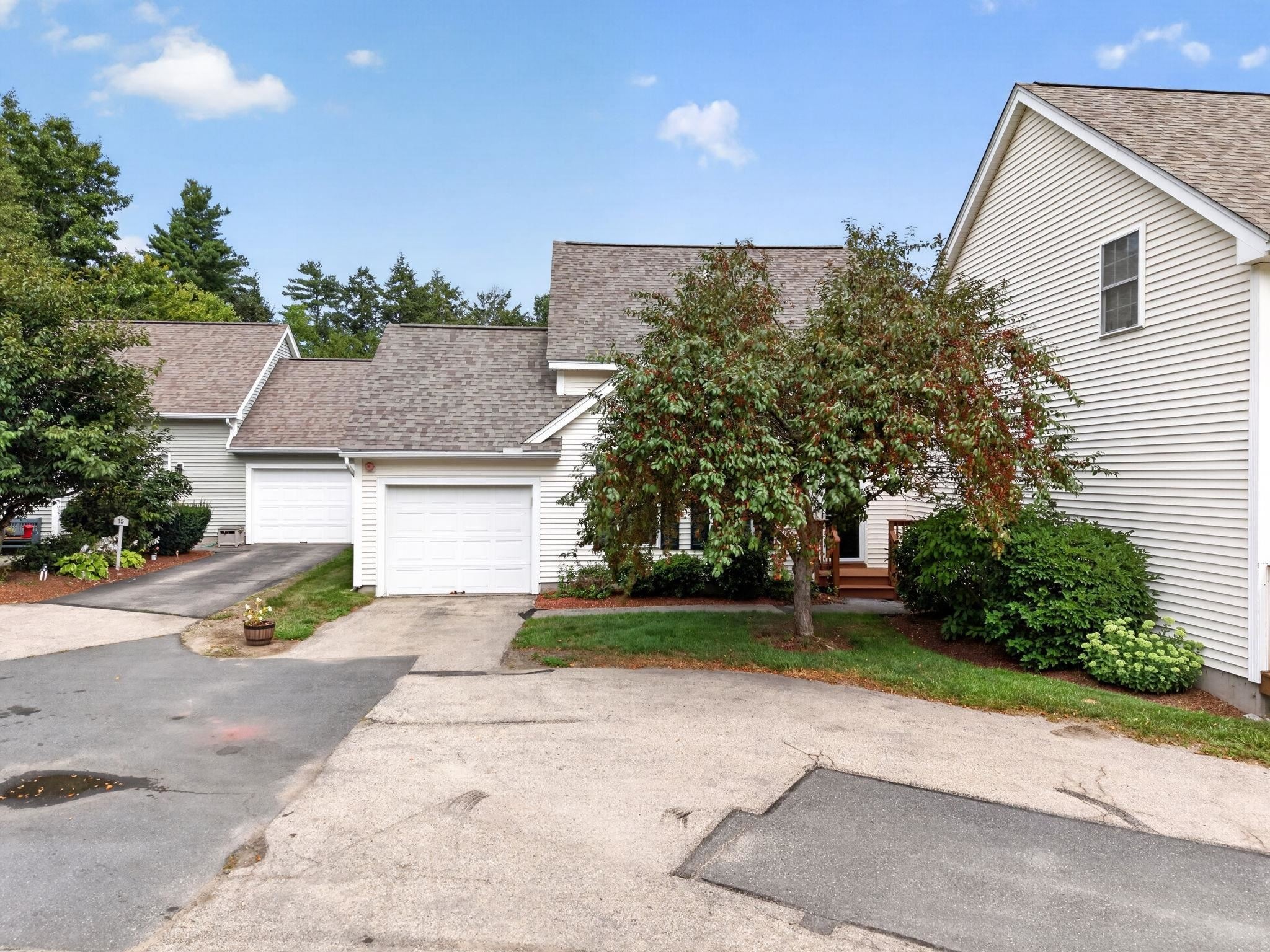 Echo Shore Dr, Merrimack, NH 03054 #1