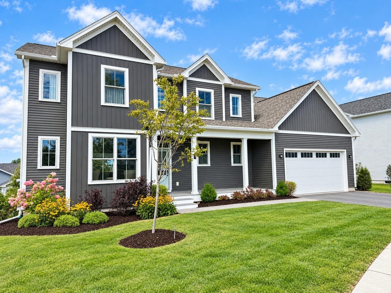 Leo Ln, South Burlington, VT 05403