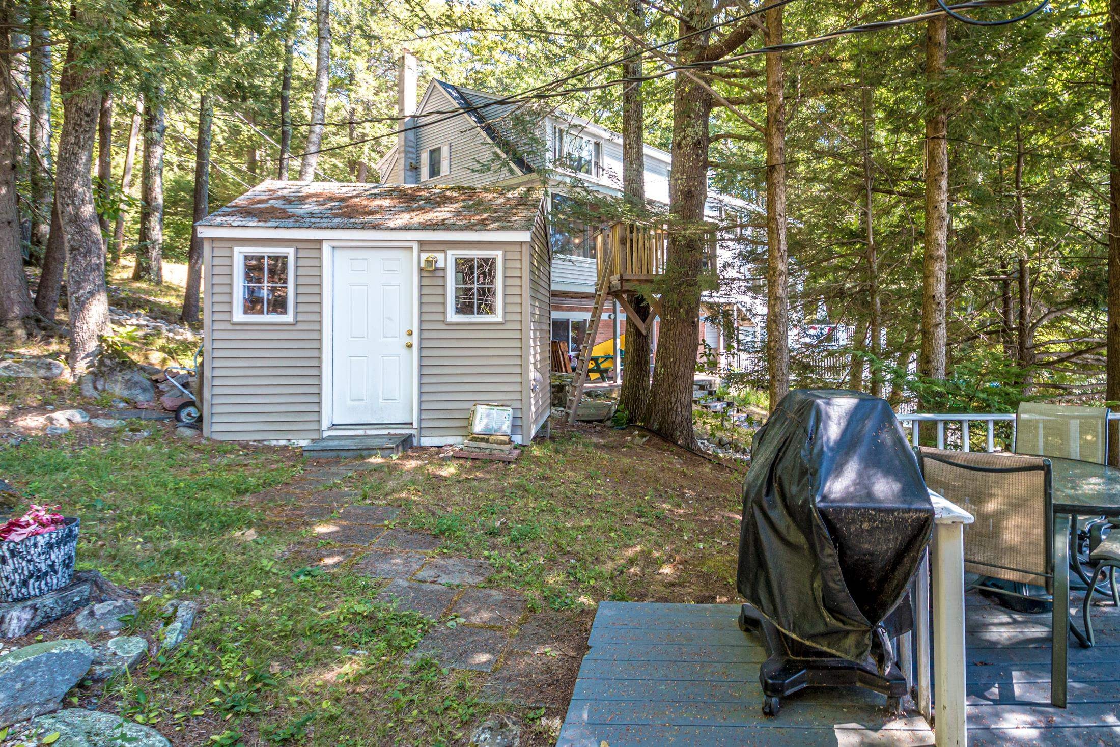 Roberts Cove Rd, Sanbornville, NH 03872