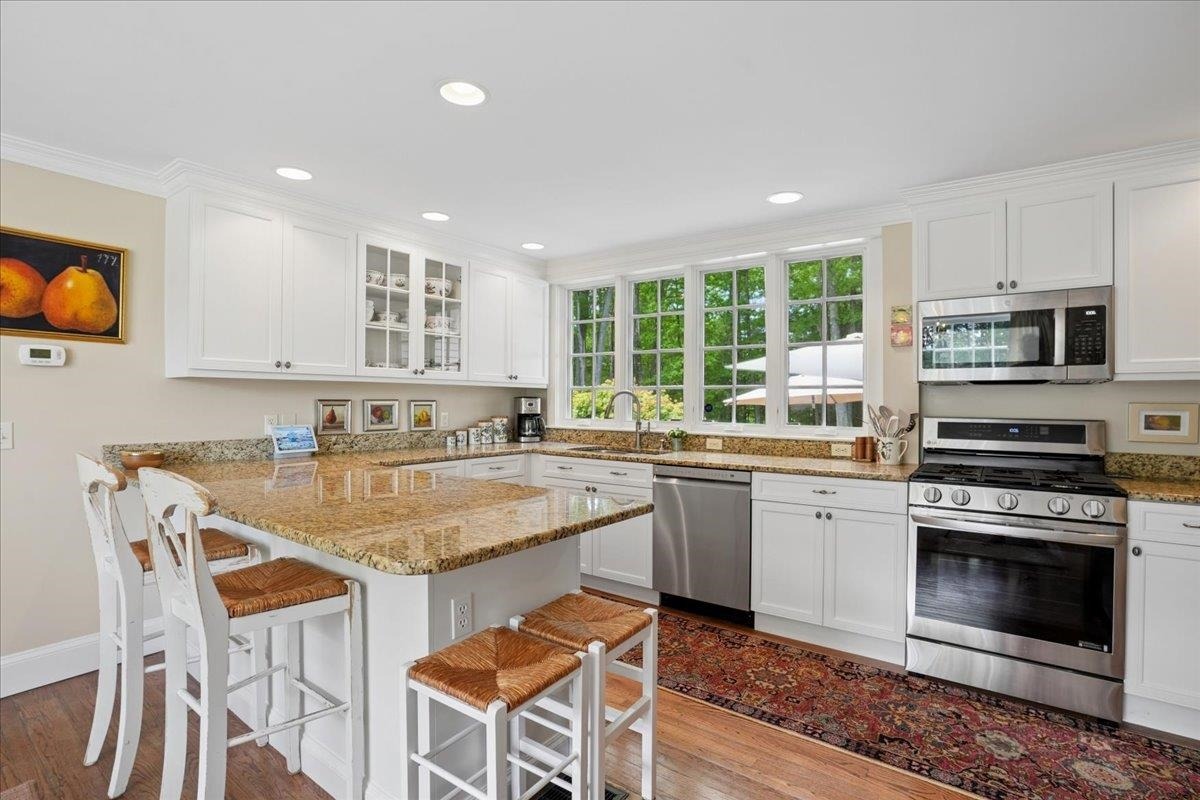 Meetinghouse Rd, Bedford, NH 03110