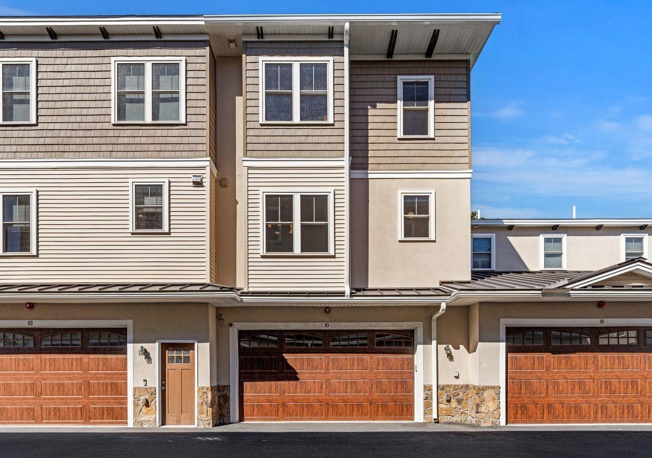 Milano Way, Salem, NH 03079