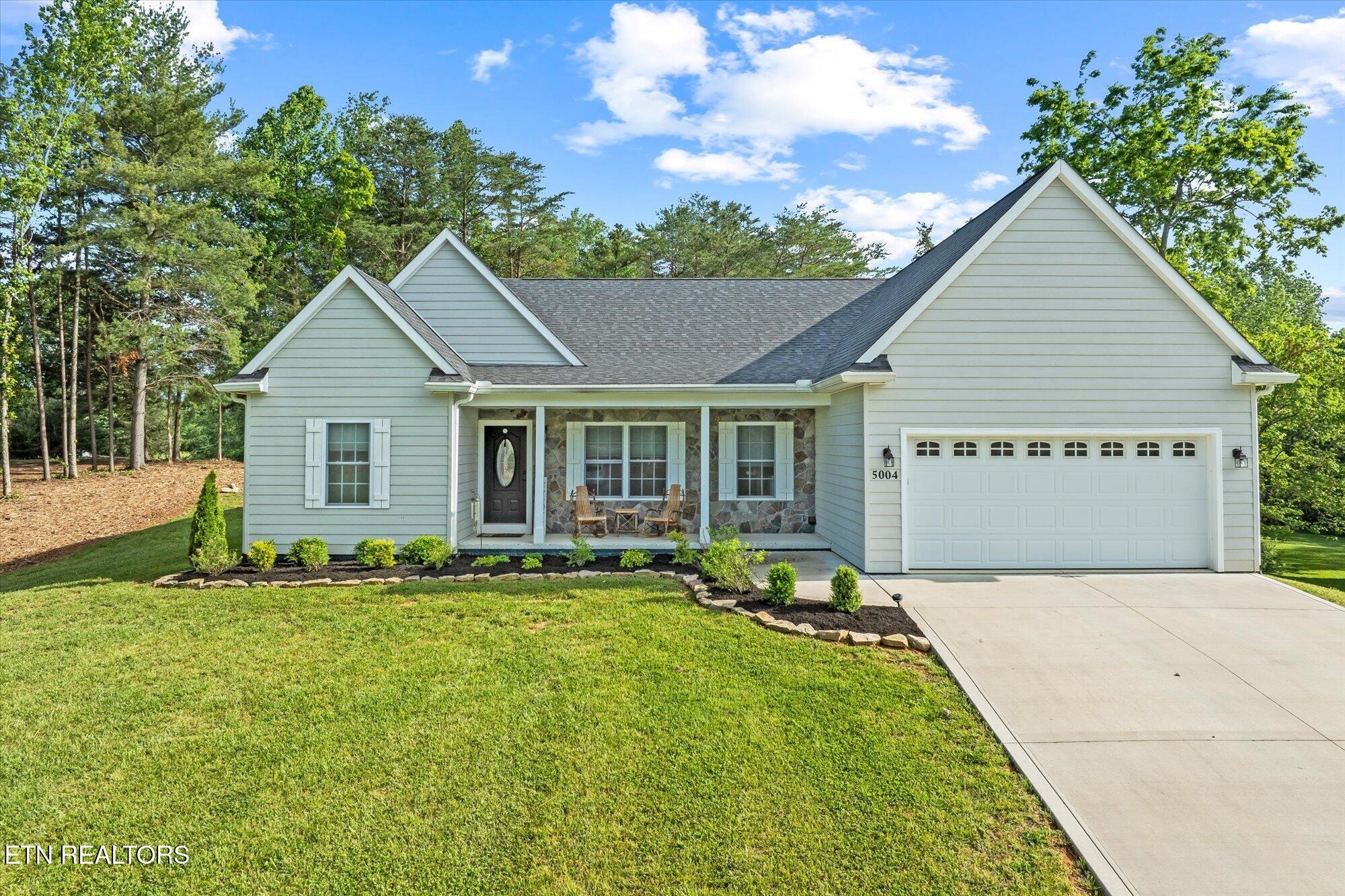 Curtis Way, Cookeville, TN 38506