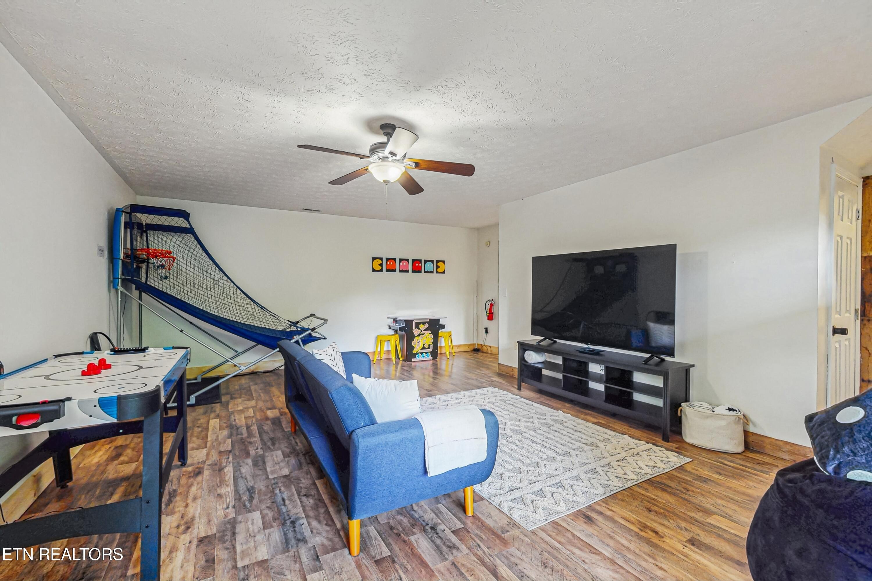 Shady Grove Rd, Sevierville, TN 37876