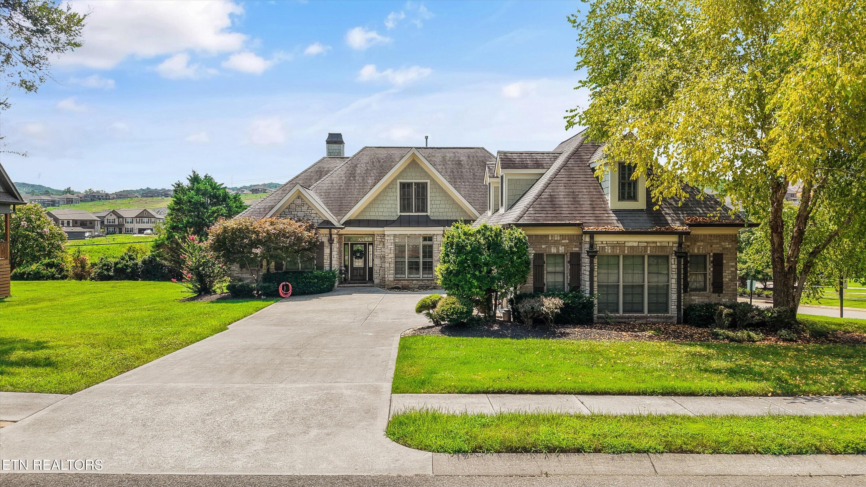 Conner Springs Ln, Knoxville, TN 37932