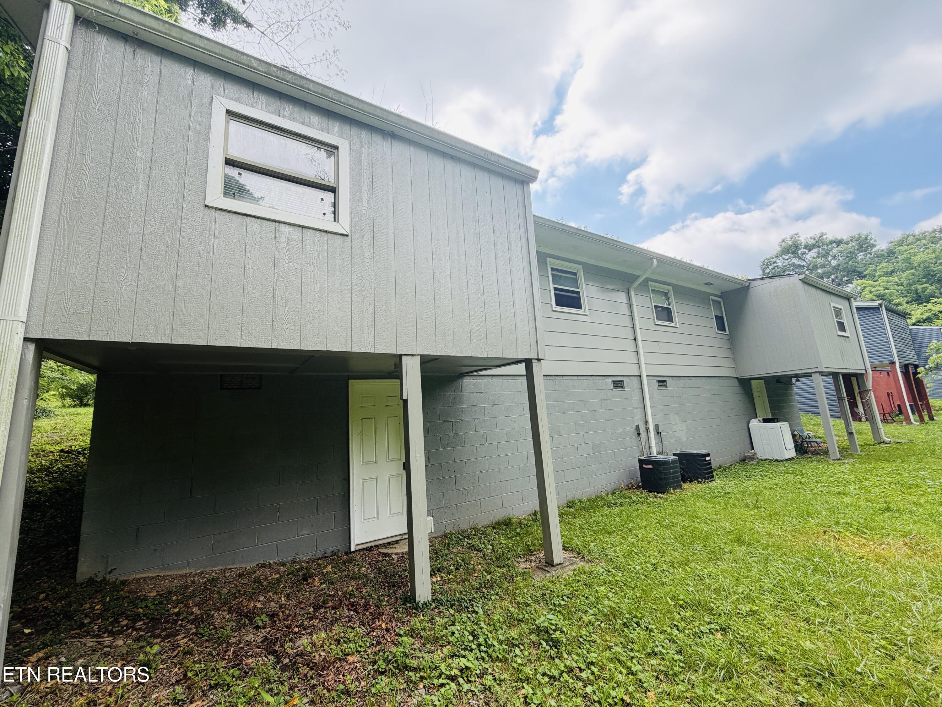 Biddle St, Knoxville, TN 37914 #1
