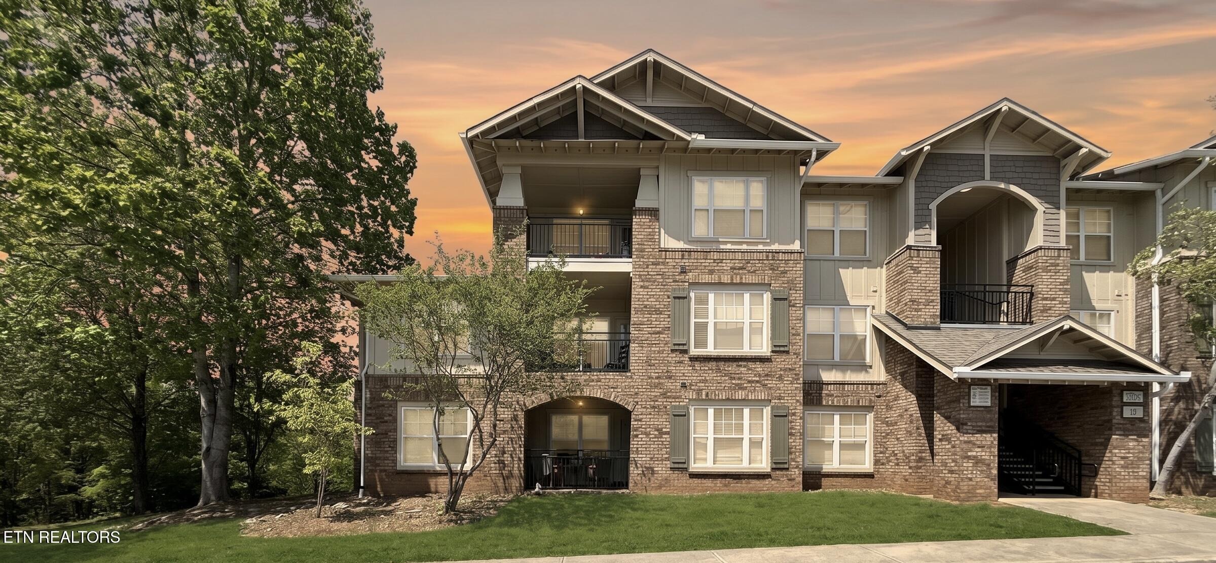 Spruce Ridge Way, Knoxville, TN 37920