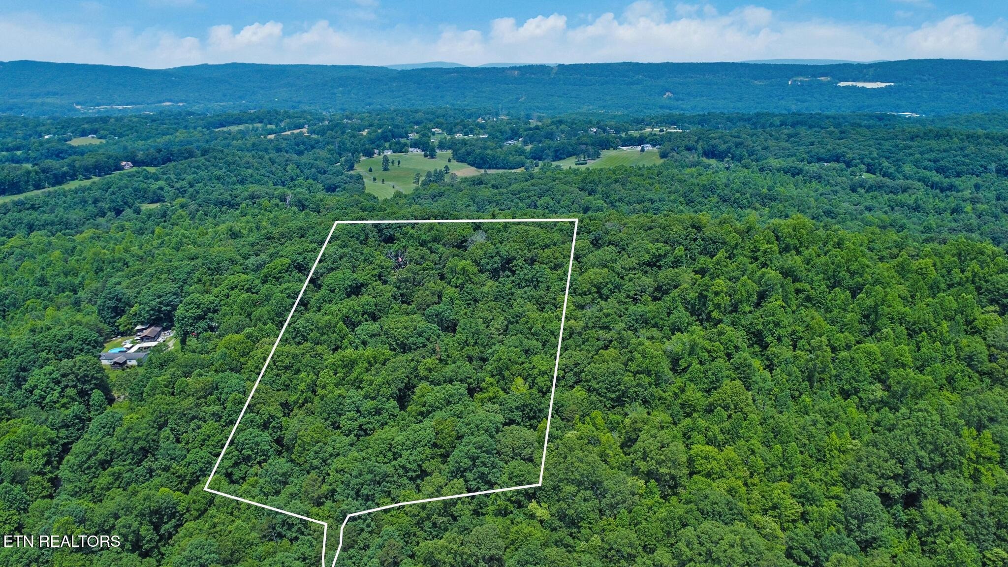 Post Oak Valley Rd, Rockwood, TN 37854