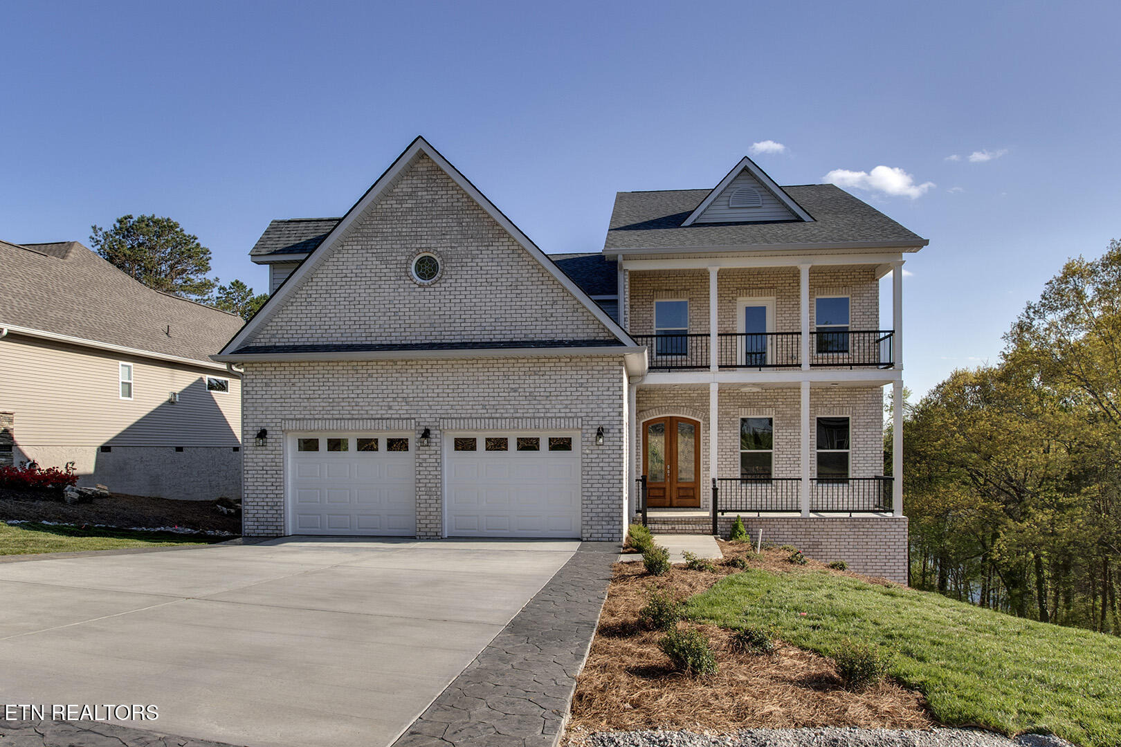 Amohi Way, Loudon, TN 37774