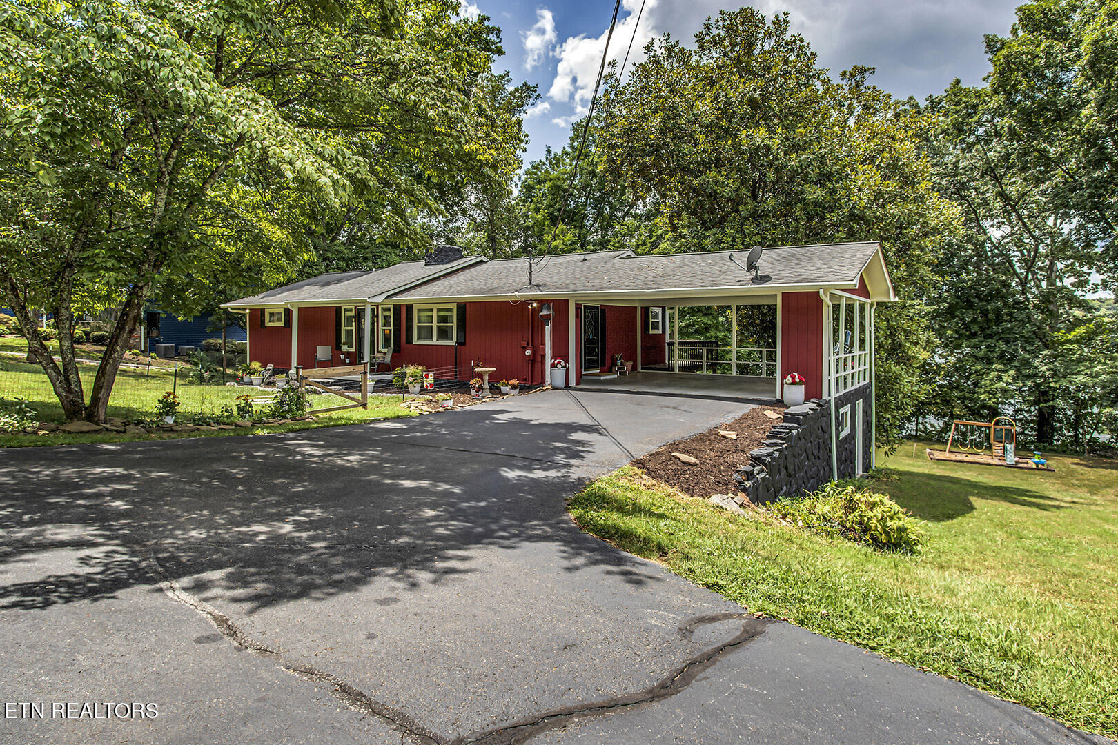Sugar Grove Valley Rd, Harriman, TN 37748 #1