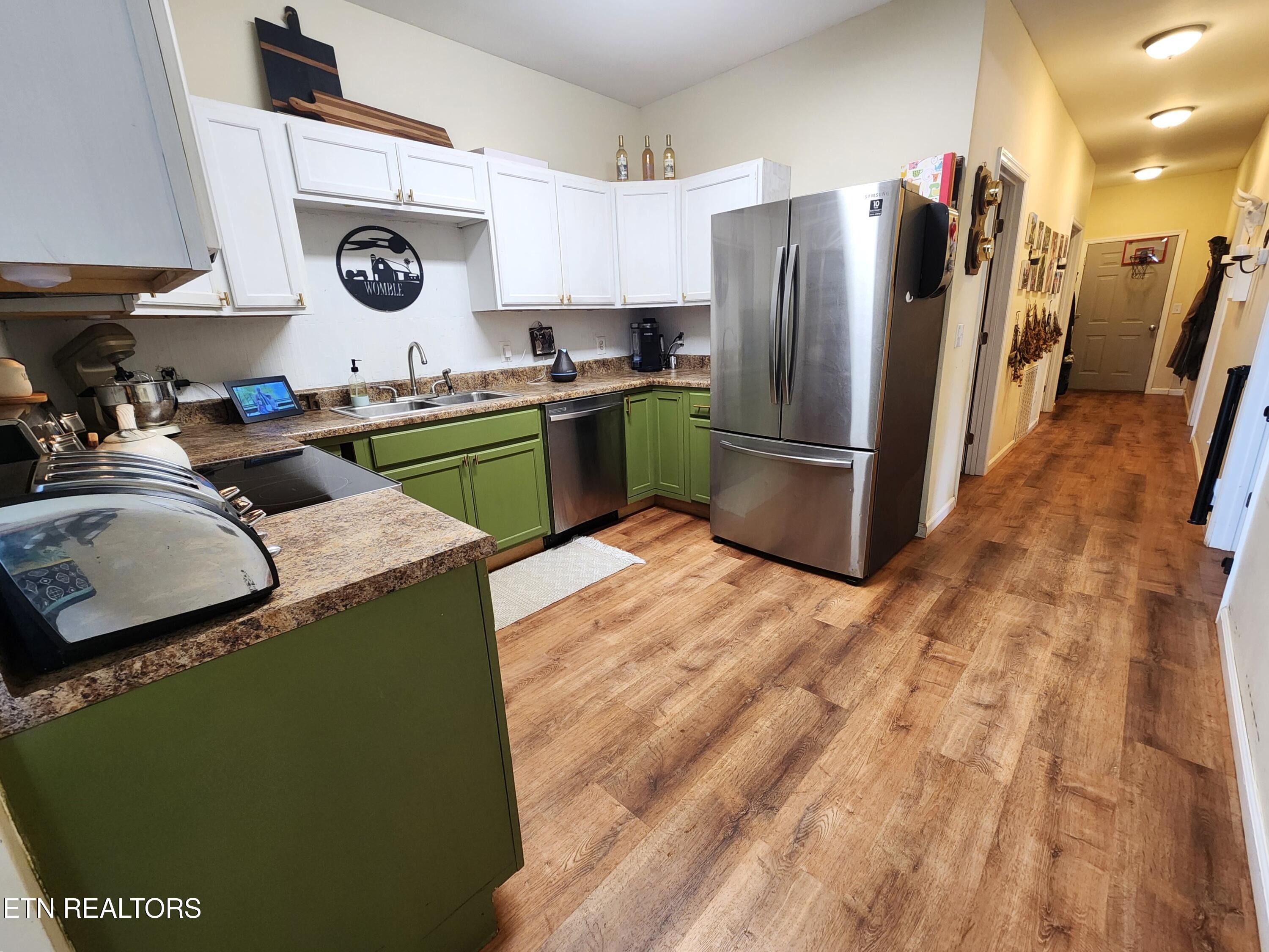 Coast Tellico Pkwy, Greenback, TN 37742
