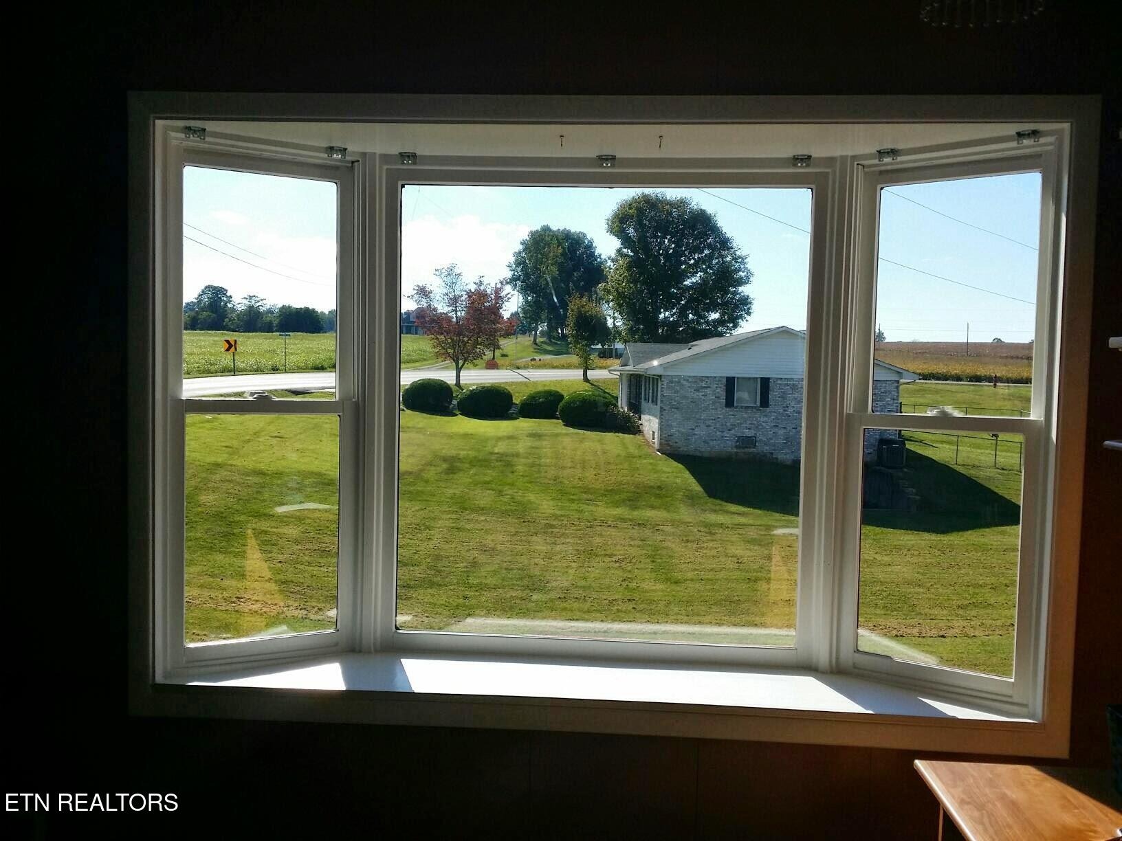Hickory Flats Rd, Pennington Gap, VA 24277