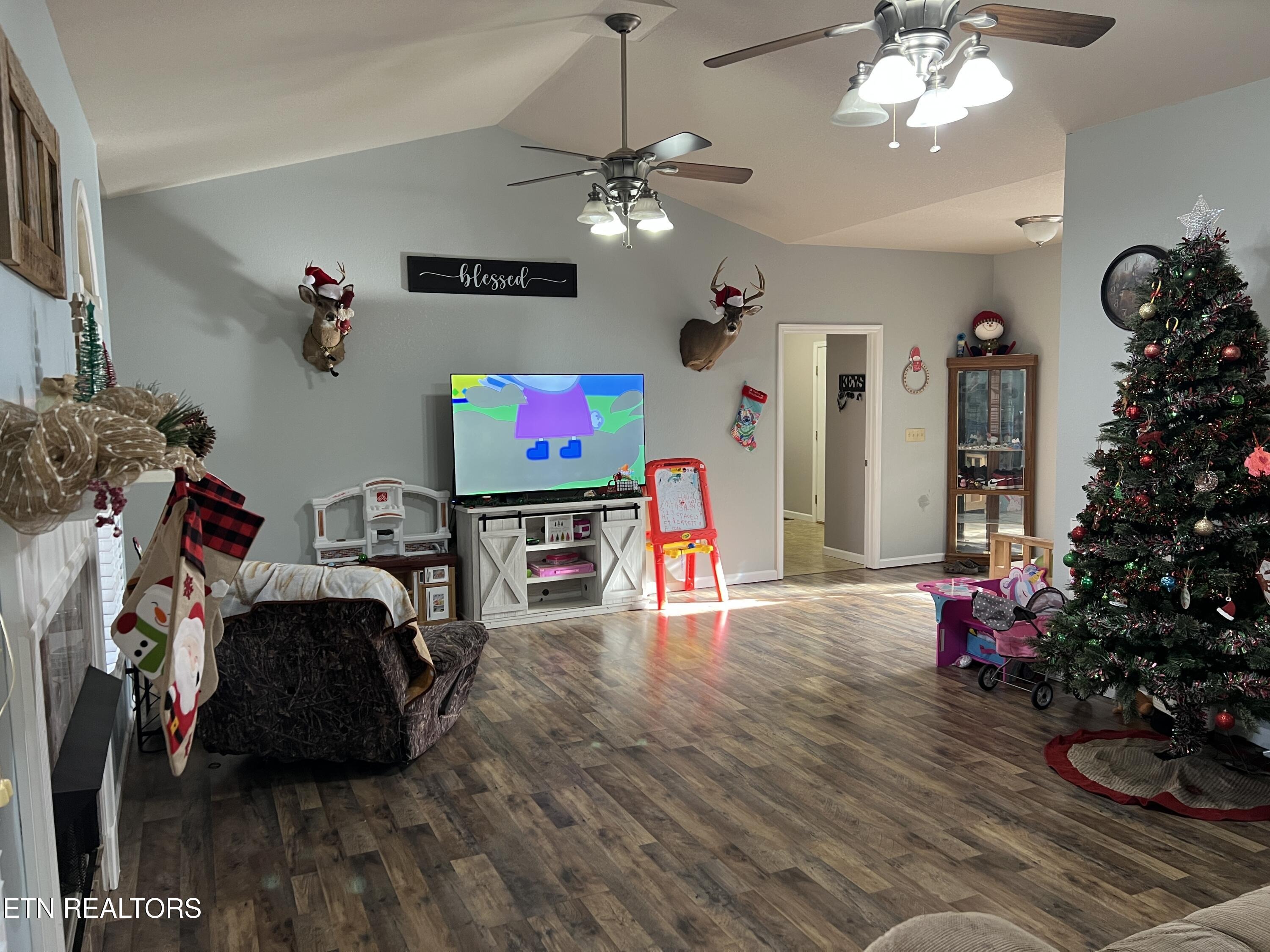 Keno Dr, Crossville, TN 38572