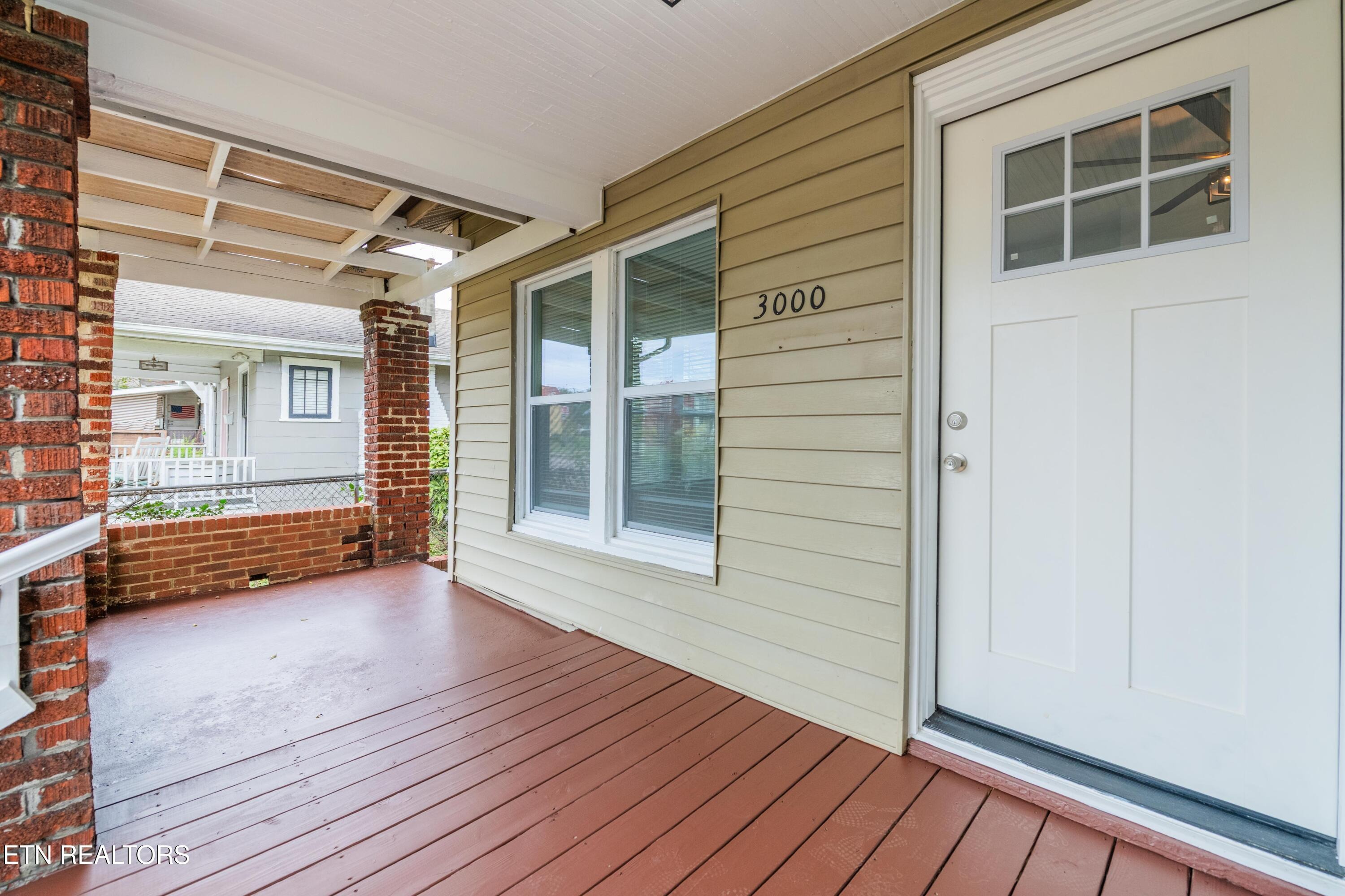 Linden Ave, Knoxville, TN 37914 #1
