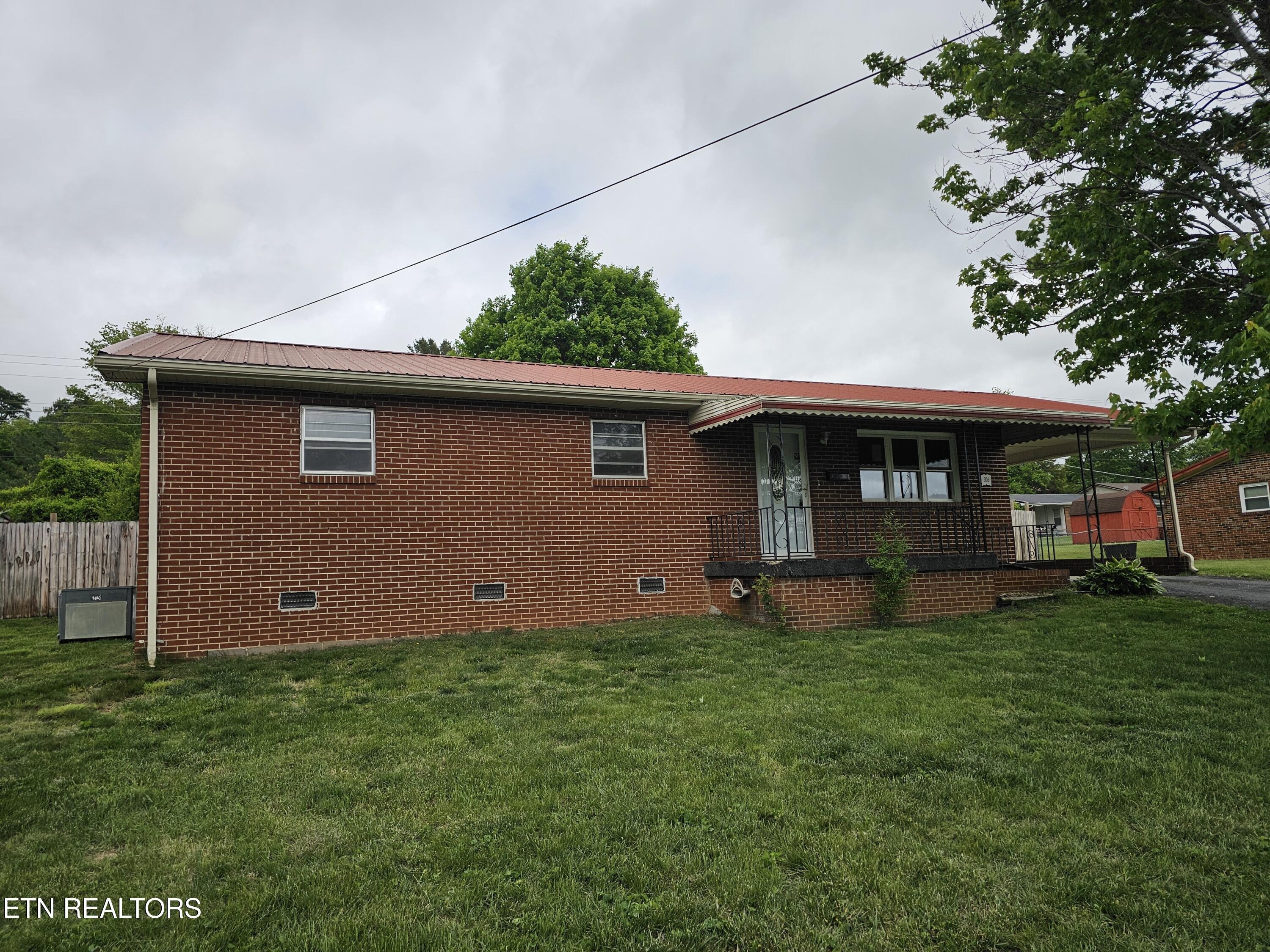 Wilson Hurst St, Tazewell, TN 37879