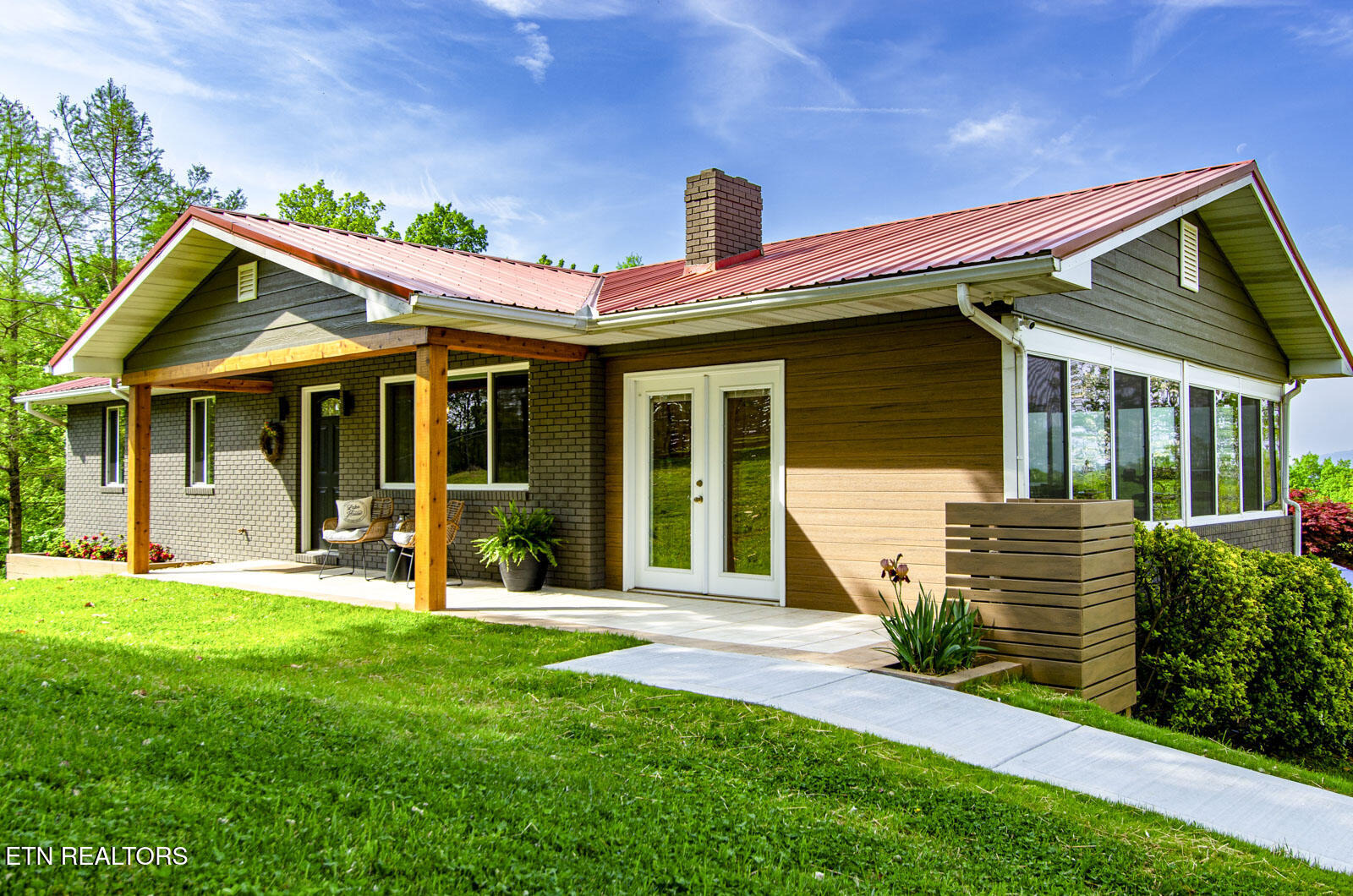 Bouldercrest Dr, Dandridge, TN 37725 #1