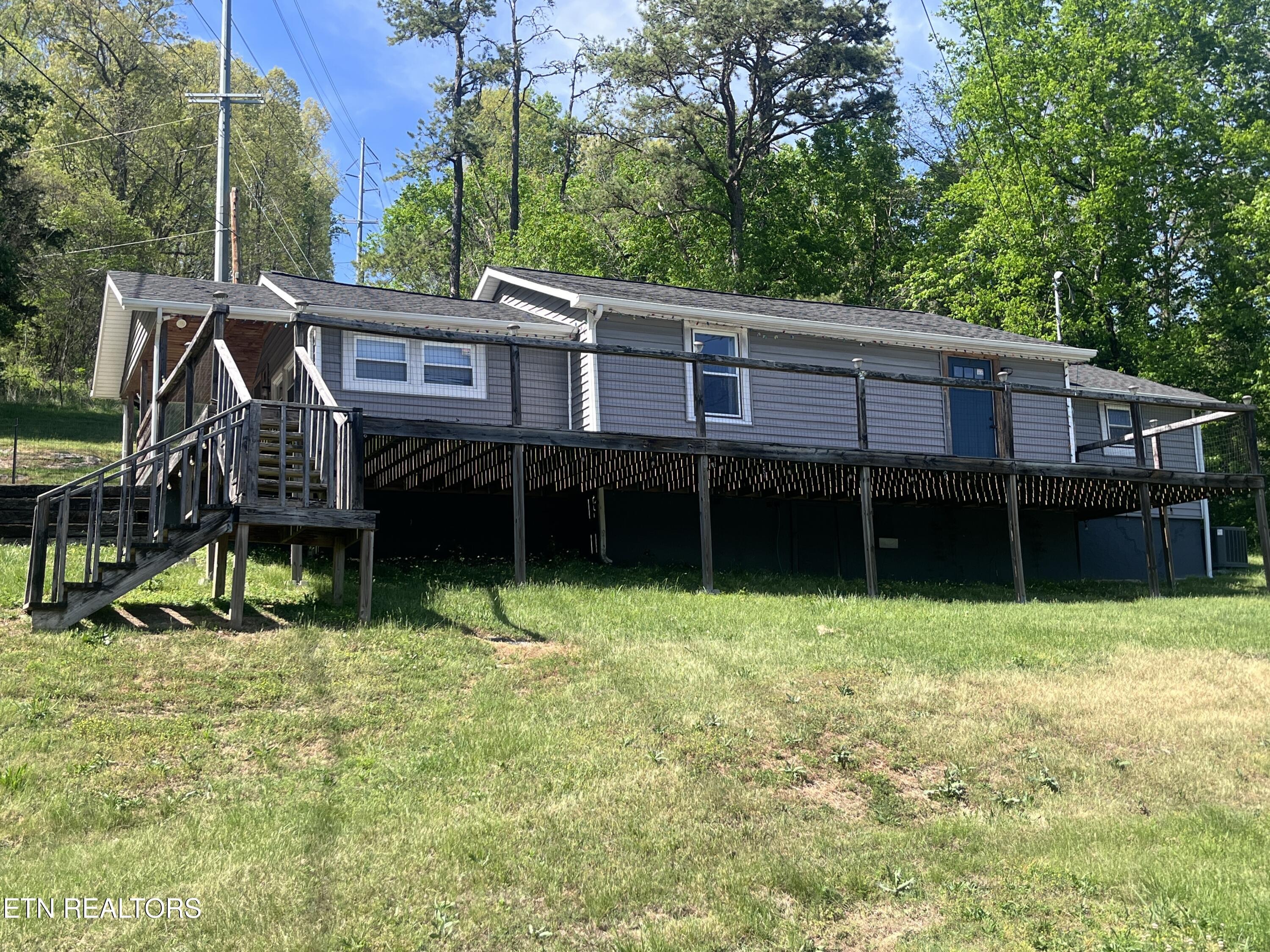 Highway 61 , Luttrell, TN 37779