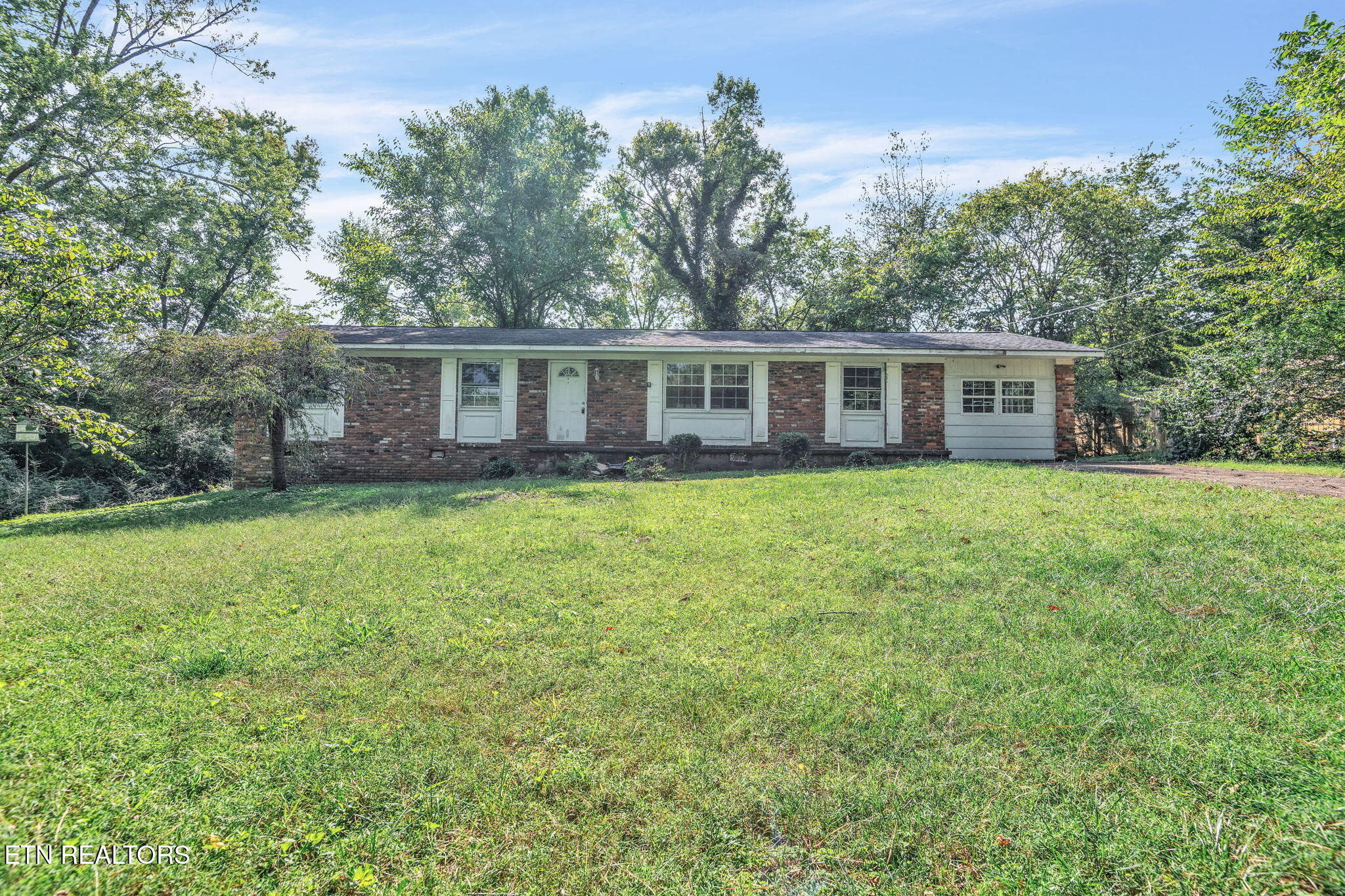 Engert Rd, Knoxville, TN 37922