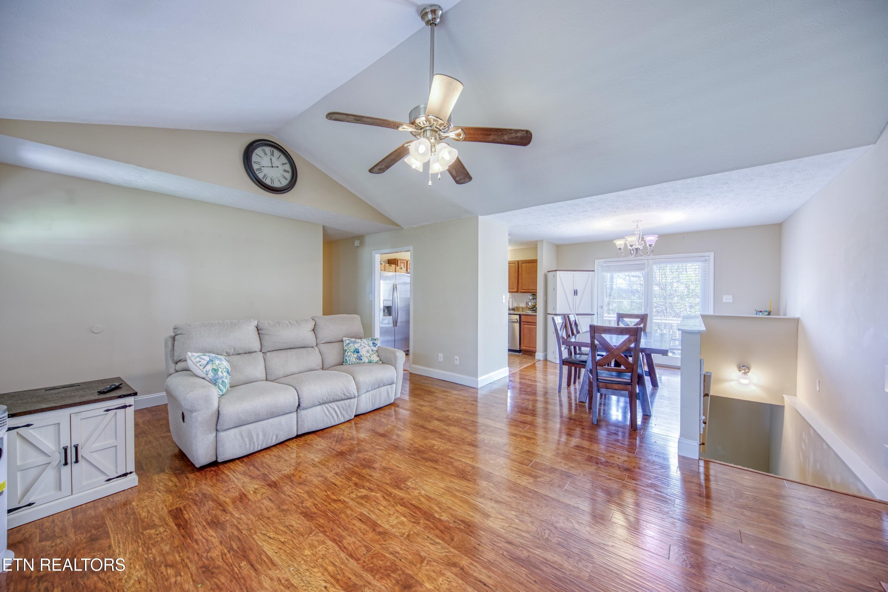 Courtney Oak Ln, Knoxville, TN 37938 #1
