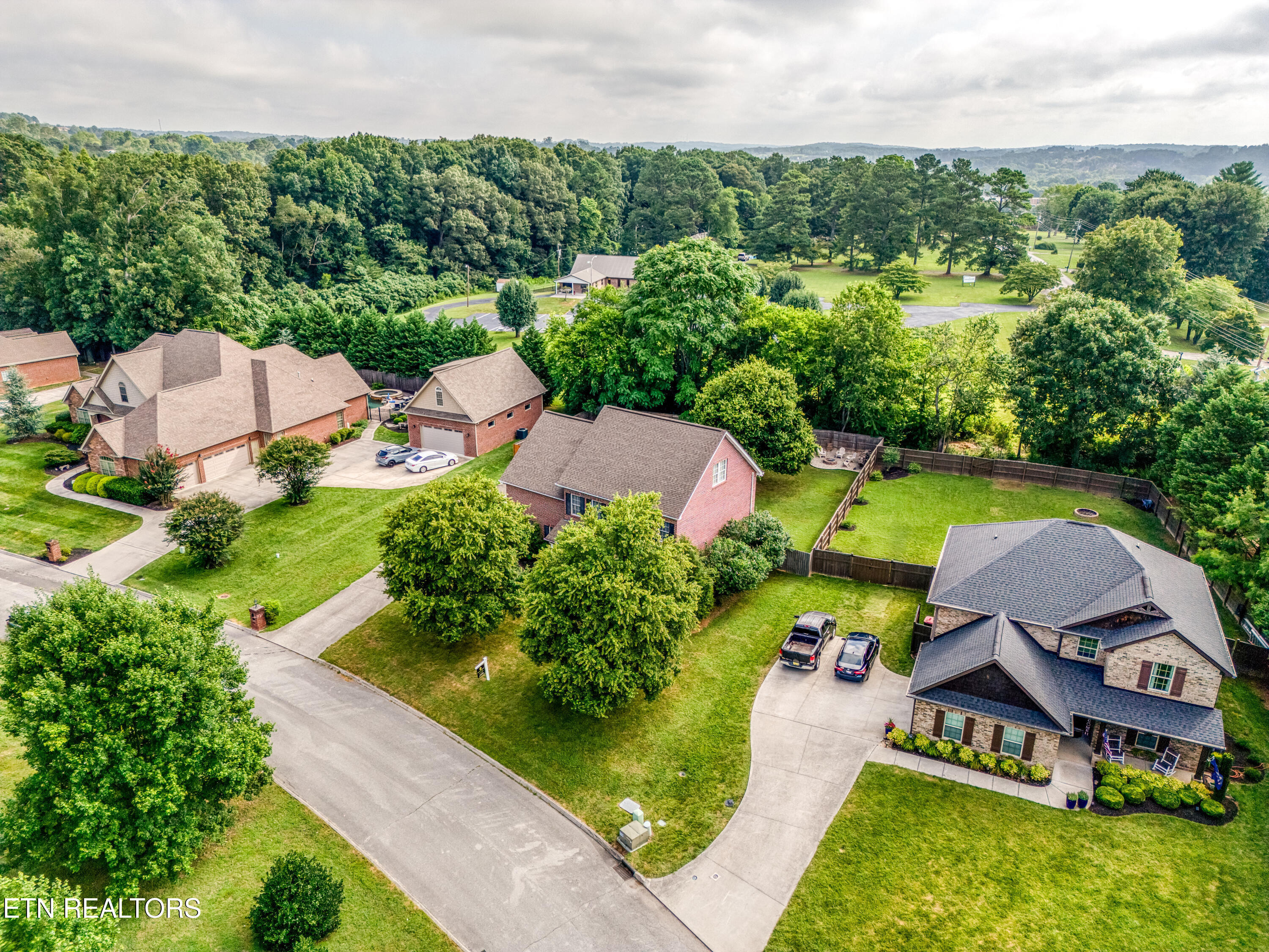 Yellowstone Ln, Lenoir City, TN 37771 #1