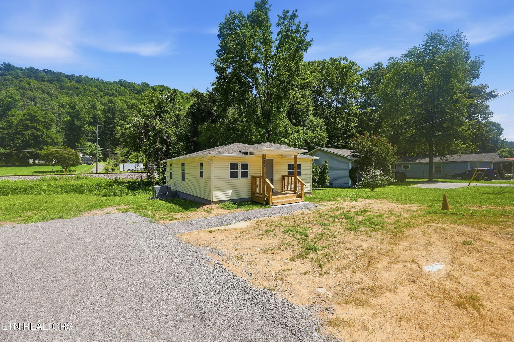 Spring St, Oliver Springs, TN 37840 #1