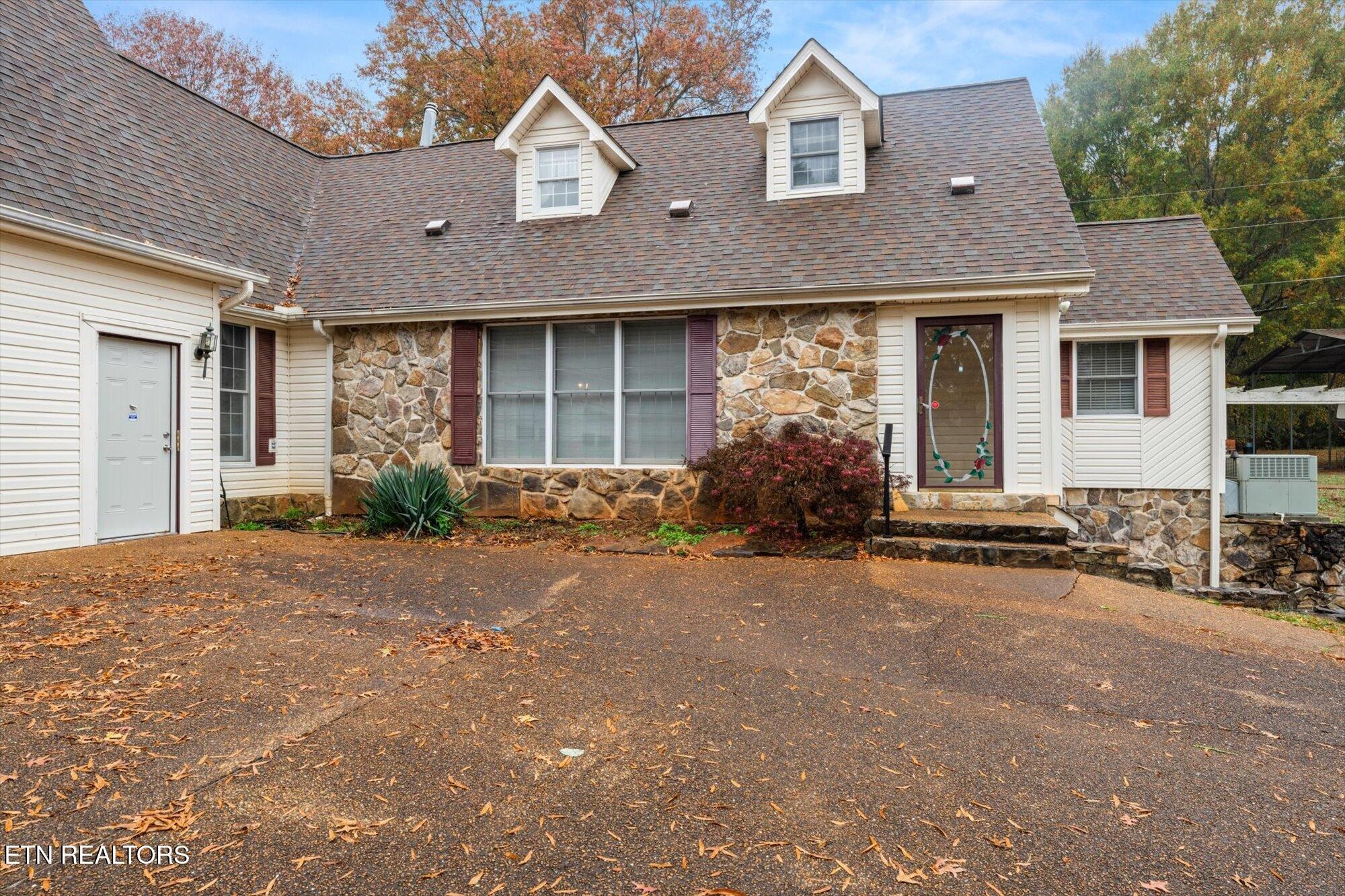 County Road 700 , Riceville, TN 37370