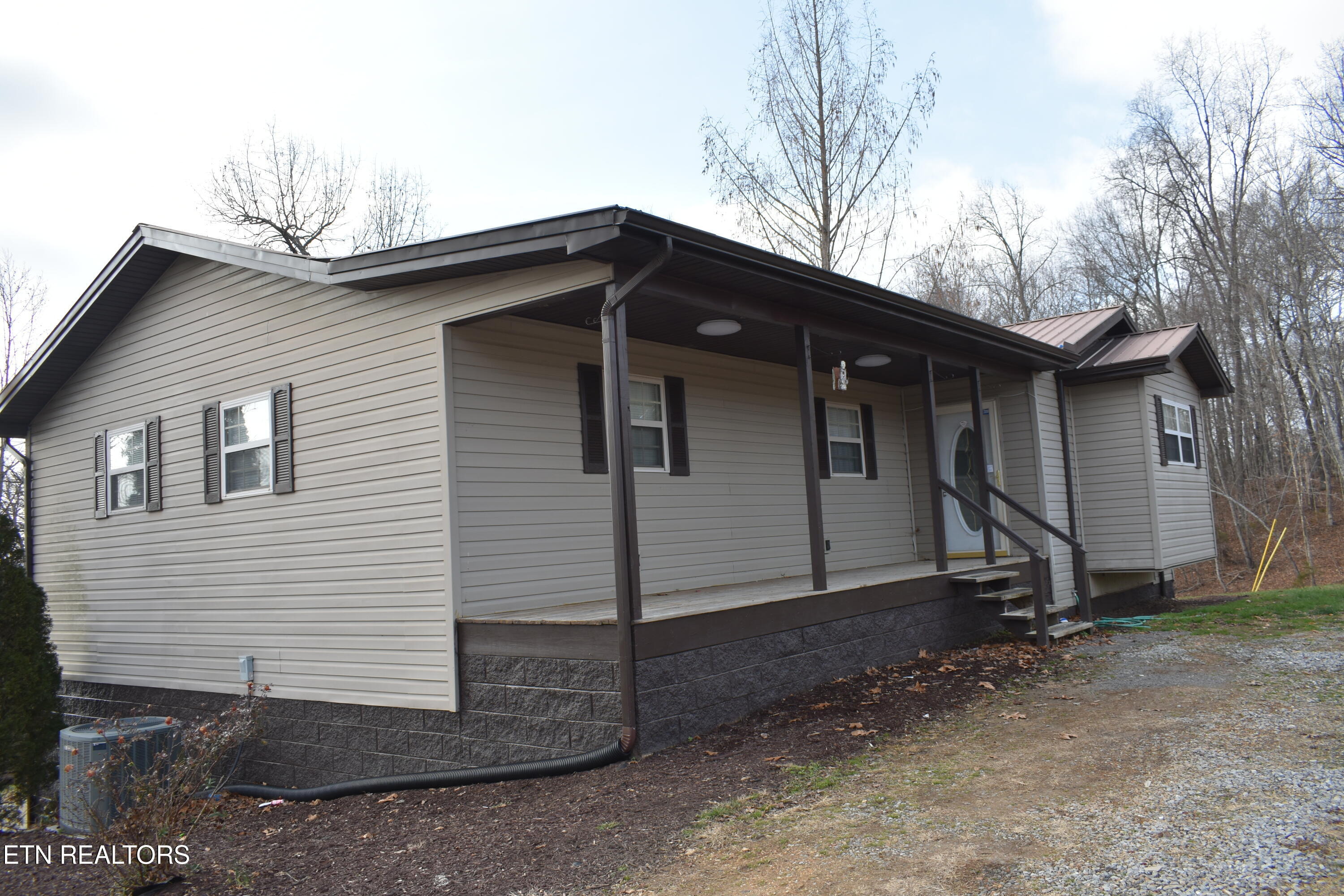 Southern Ln, Tazewell, TN 37879