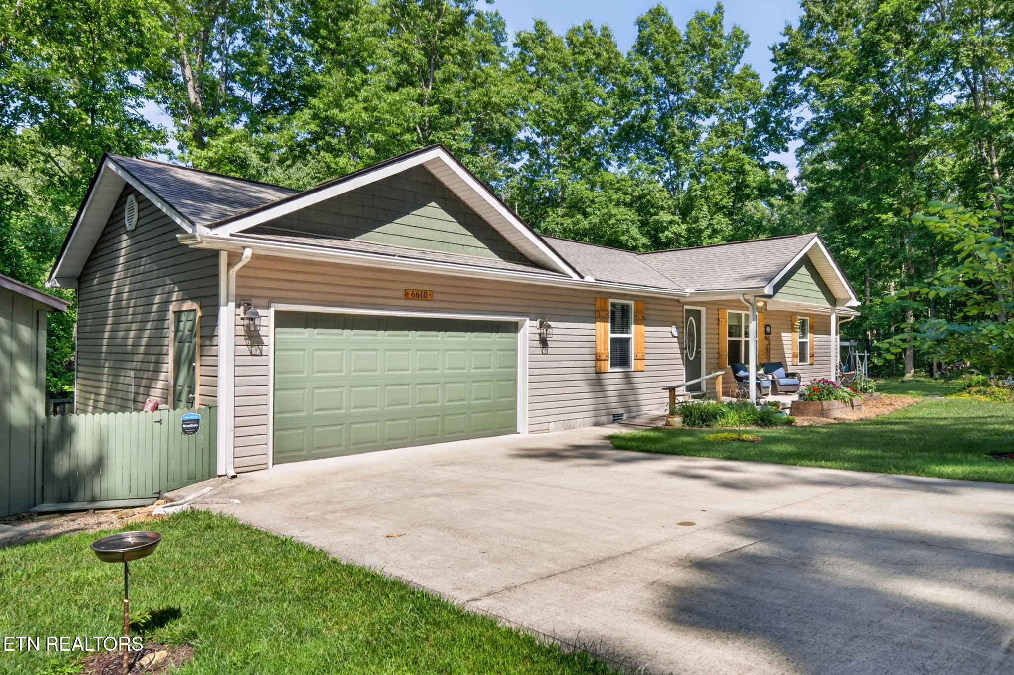 Topez Dr, Crossville, TN 38572 #1