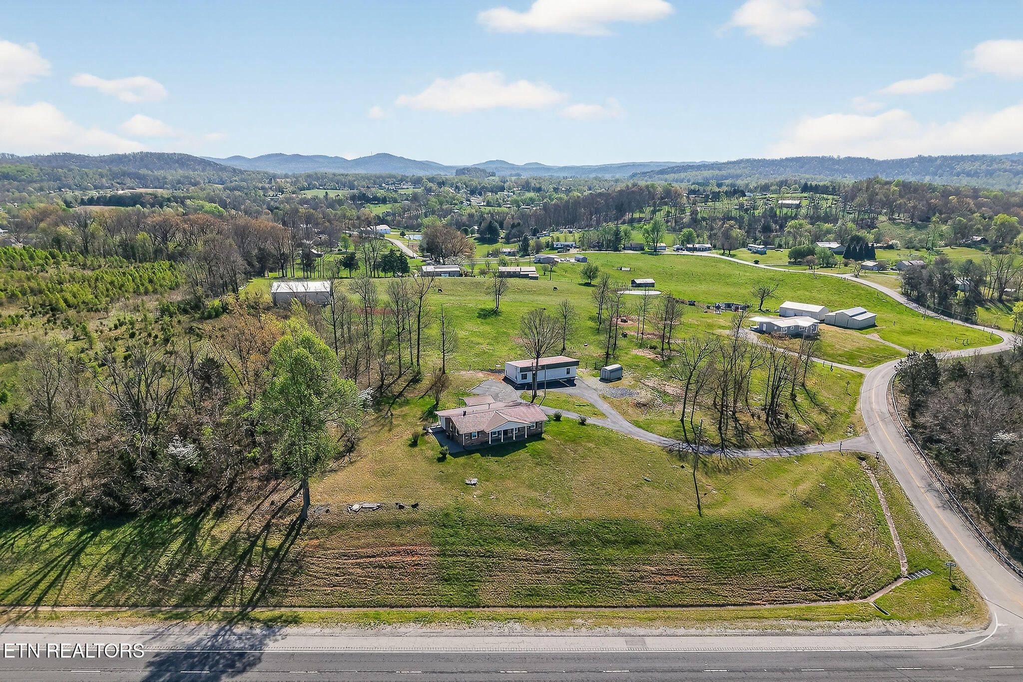 Wilmouth Rd, Rickman, TN 38580