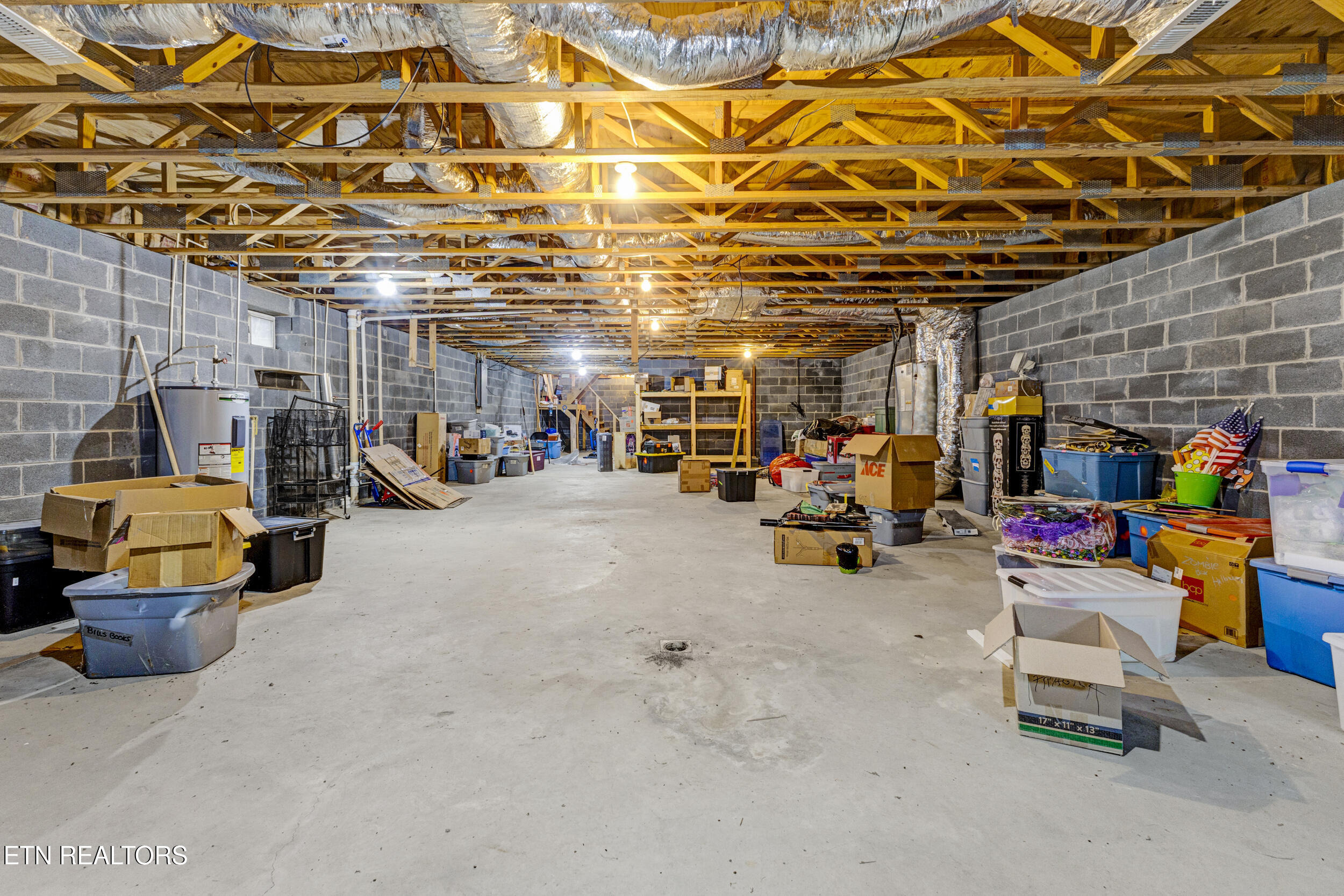 Vannoy Rd, Tazewell, TN 37879 #1