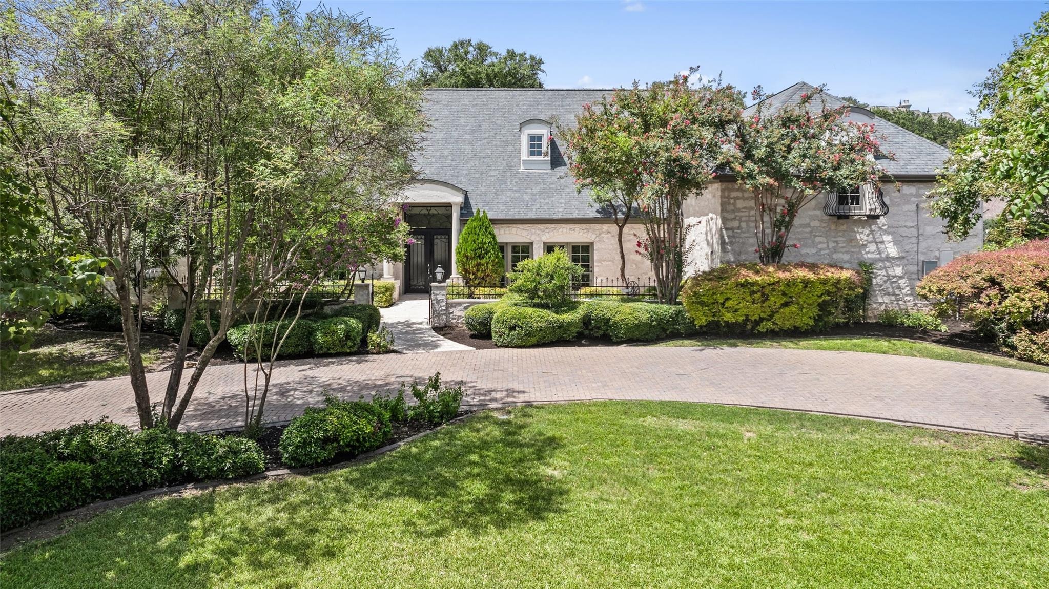 Las Lomas Ct, West Lake Hills, TX 78746 #1