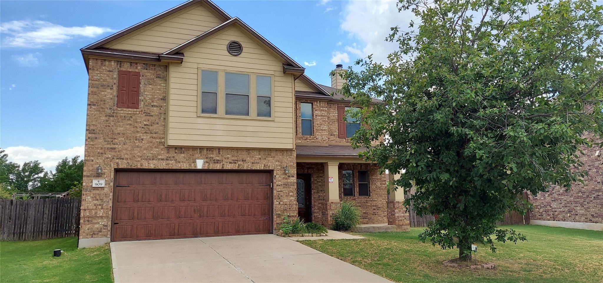 Lily Pad , Leander, TX 78641