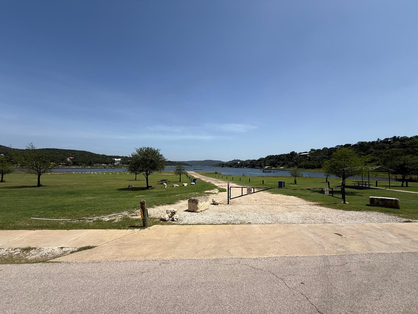 Lakeside Dr, Jonestown, TX 78645