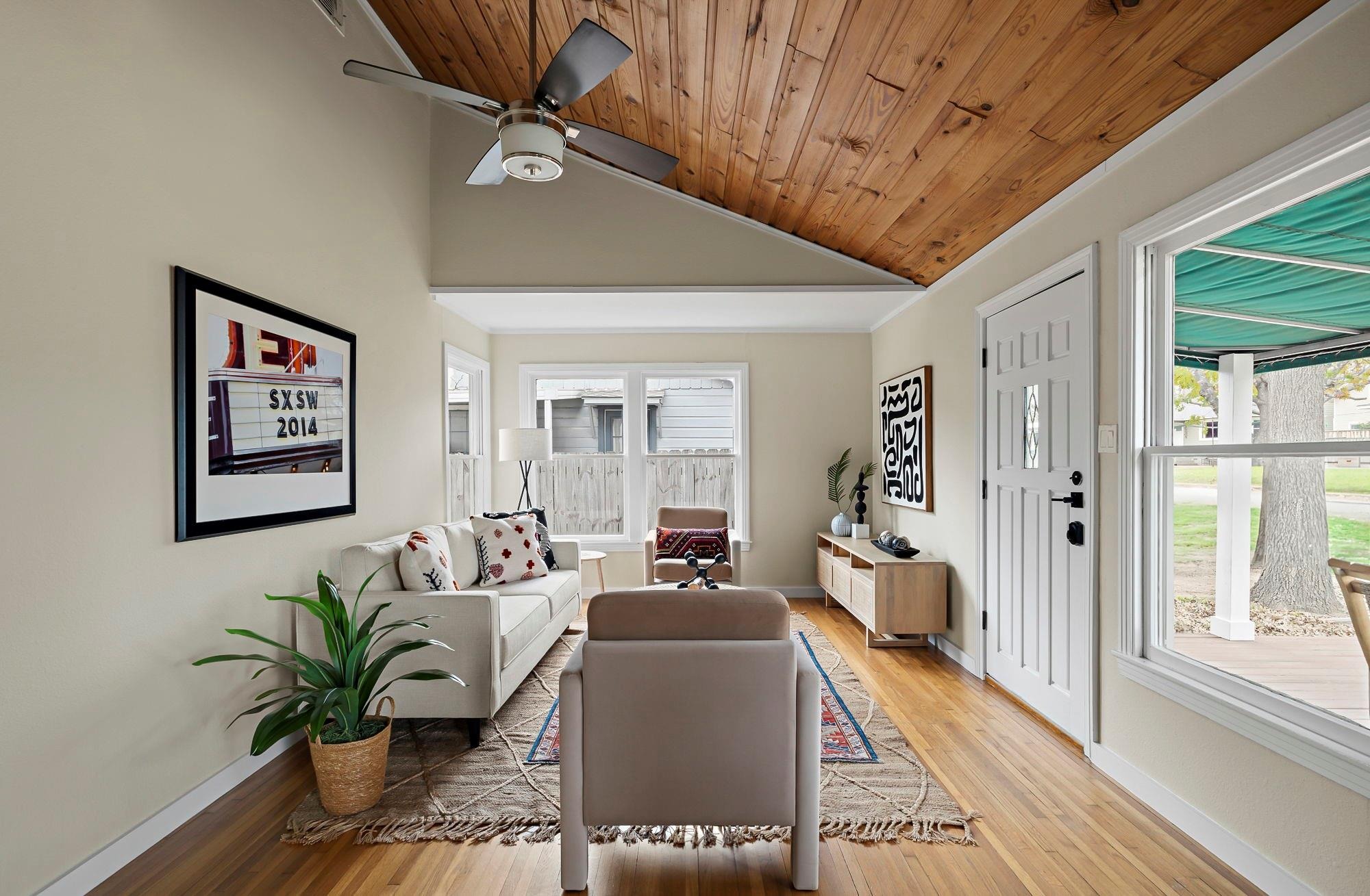 Avenue G , Austin, TX 78751