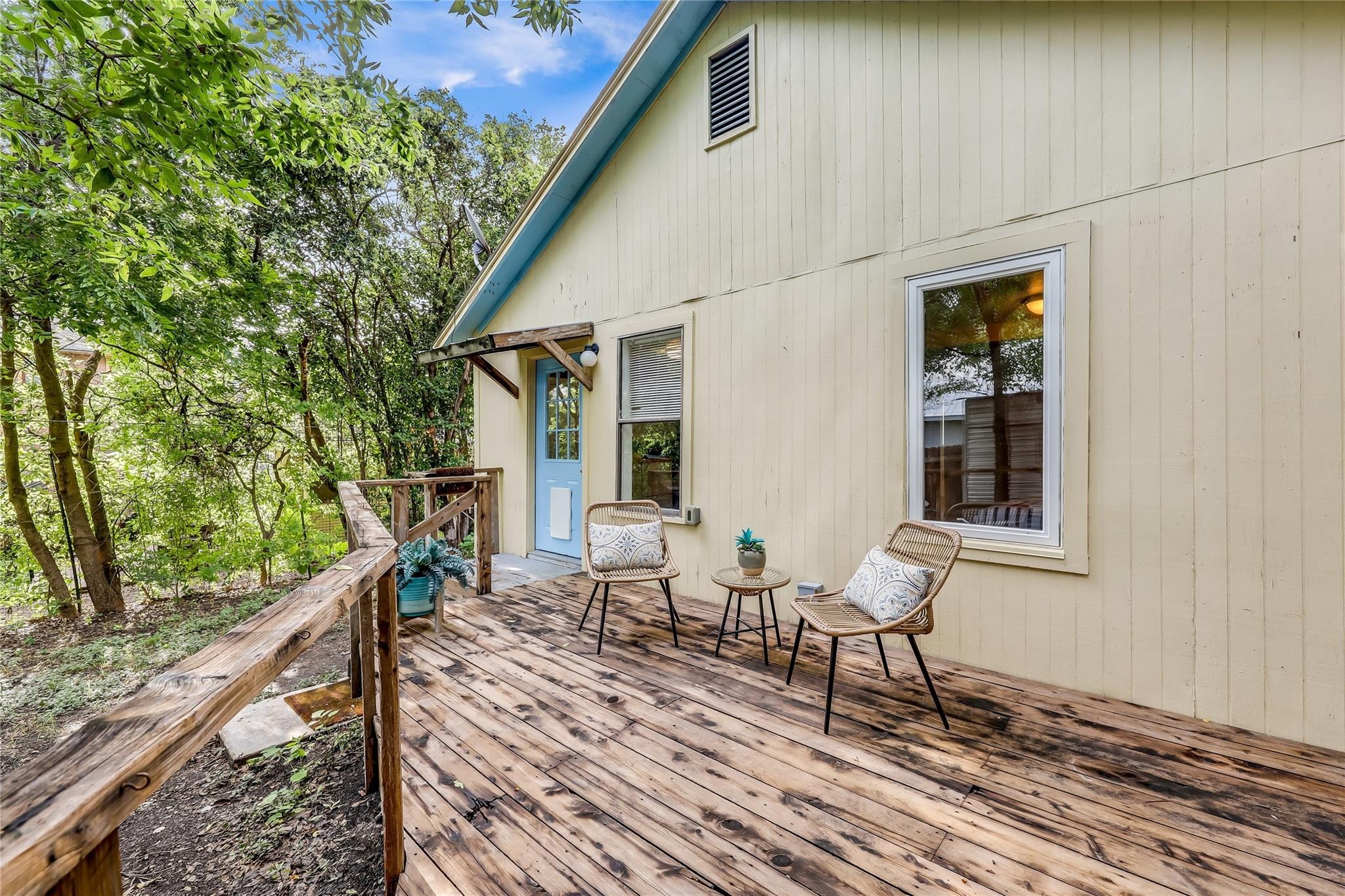 21st St, Austin, TX 78722