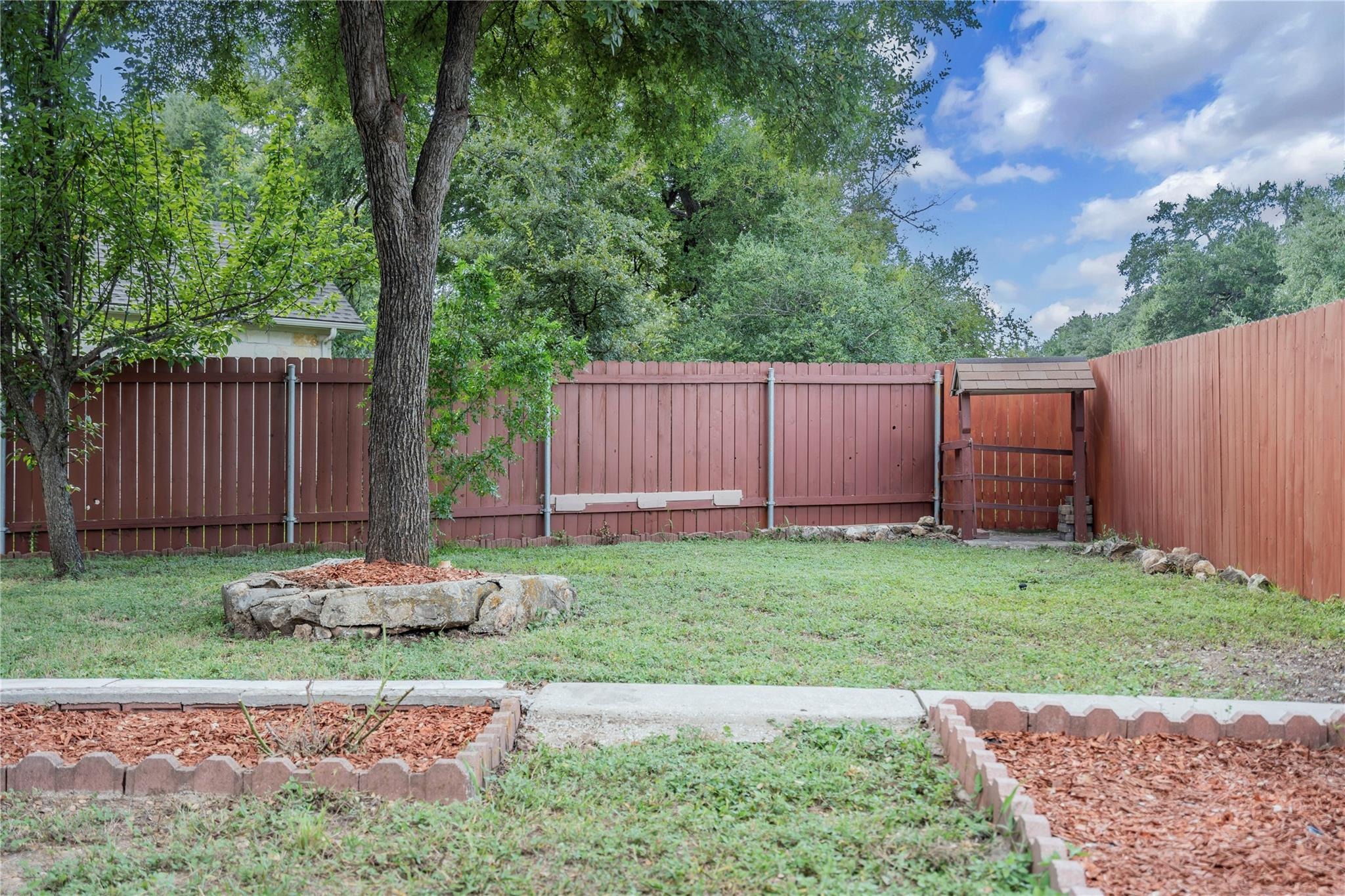 York Bridge Cir, Austin, TX 78749