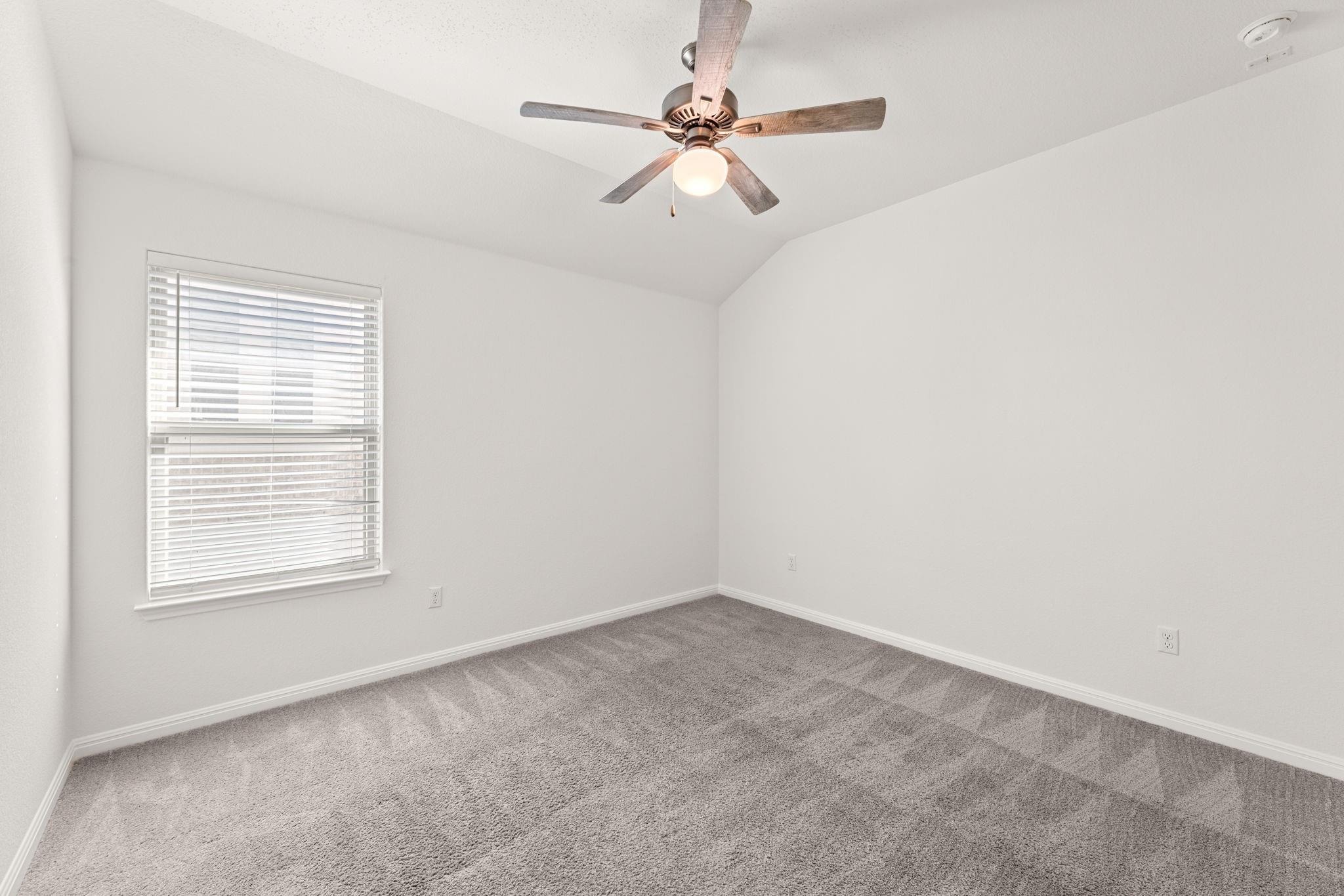 Finstown St, Hutto, TX 78634