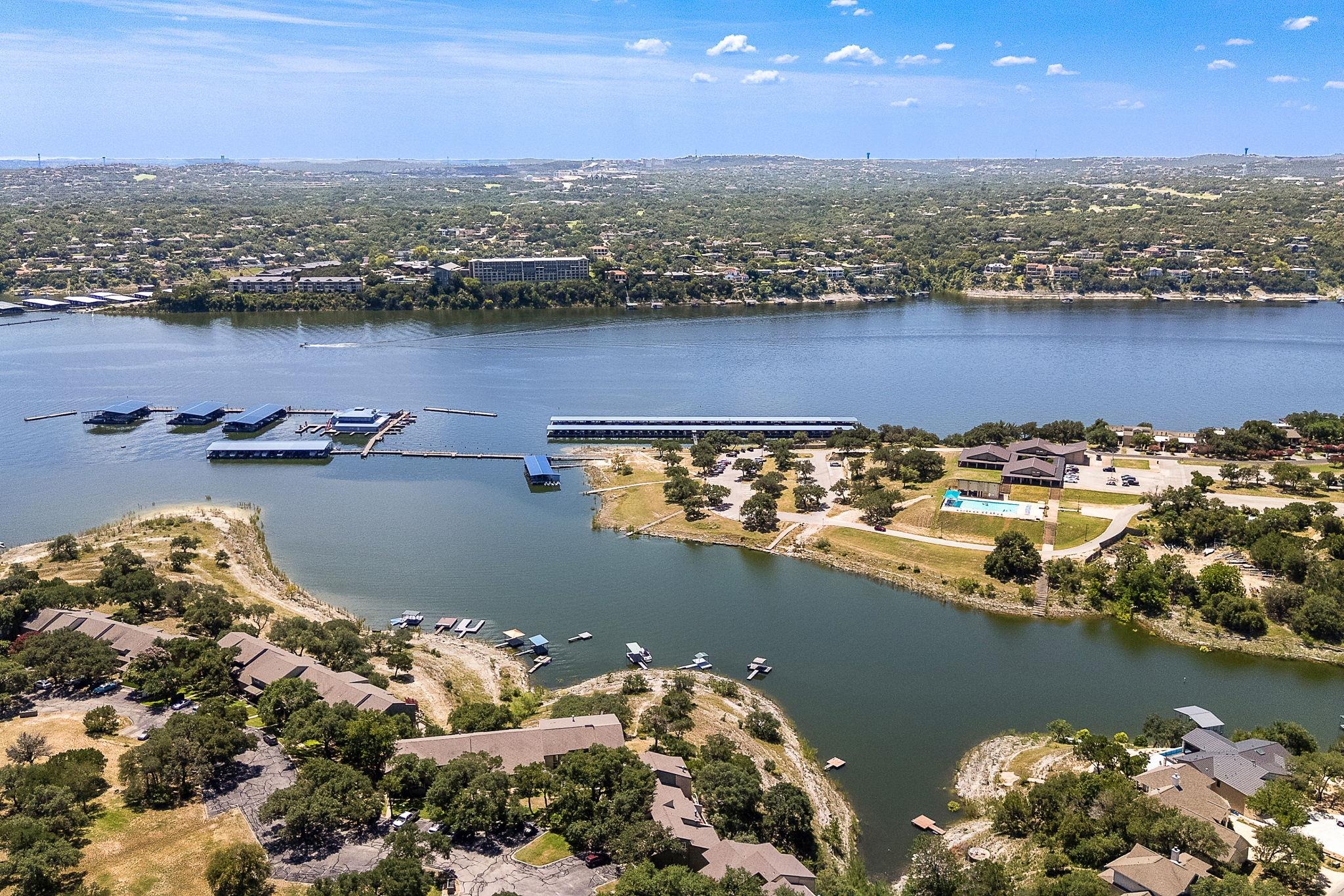 Venture Blvd, Lago Vista, TX 78645