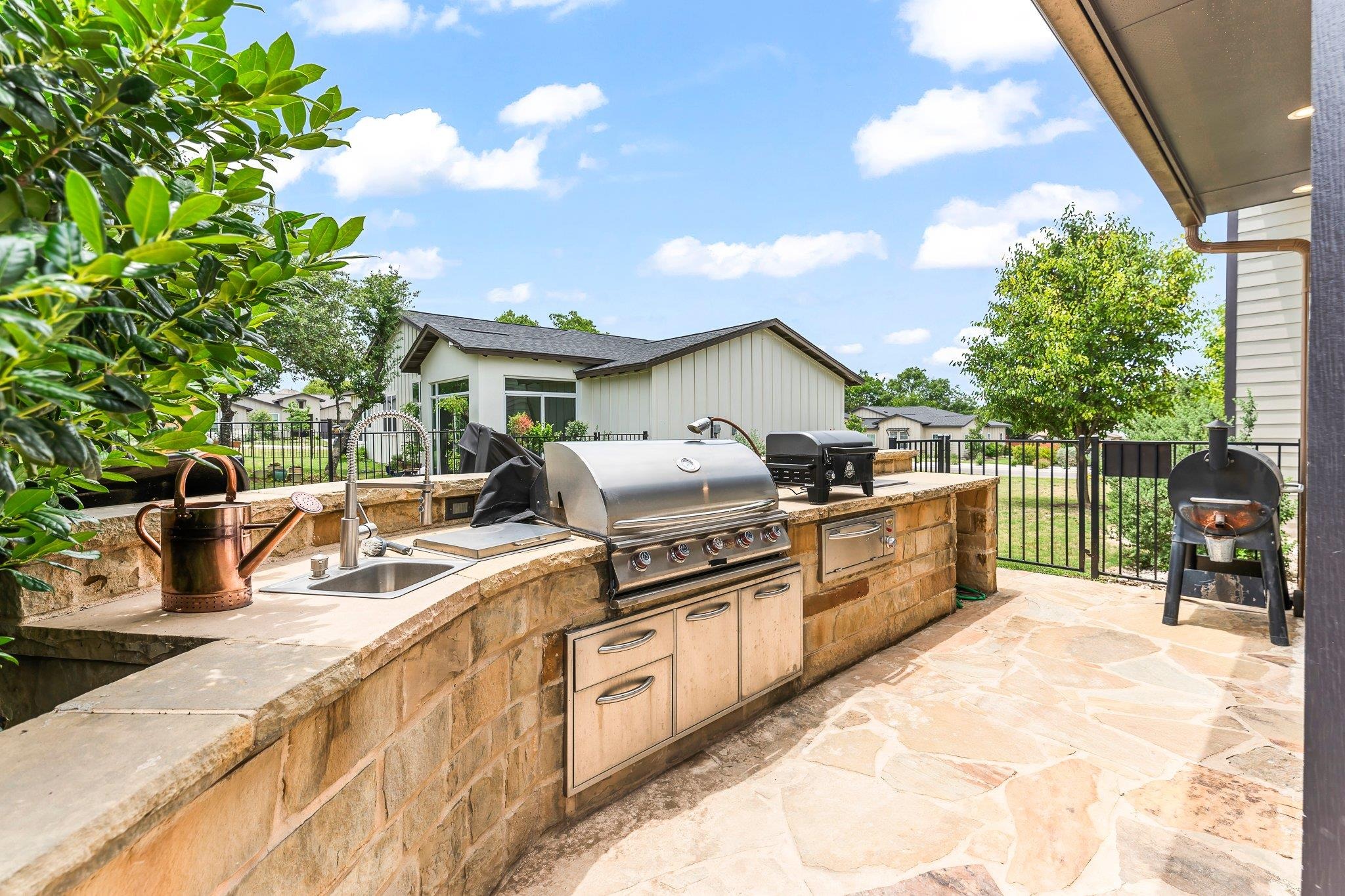 Quiet Stables Cir, Cedar Park, TX 78613