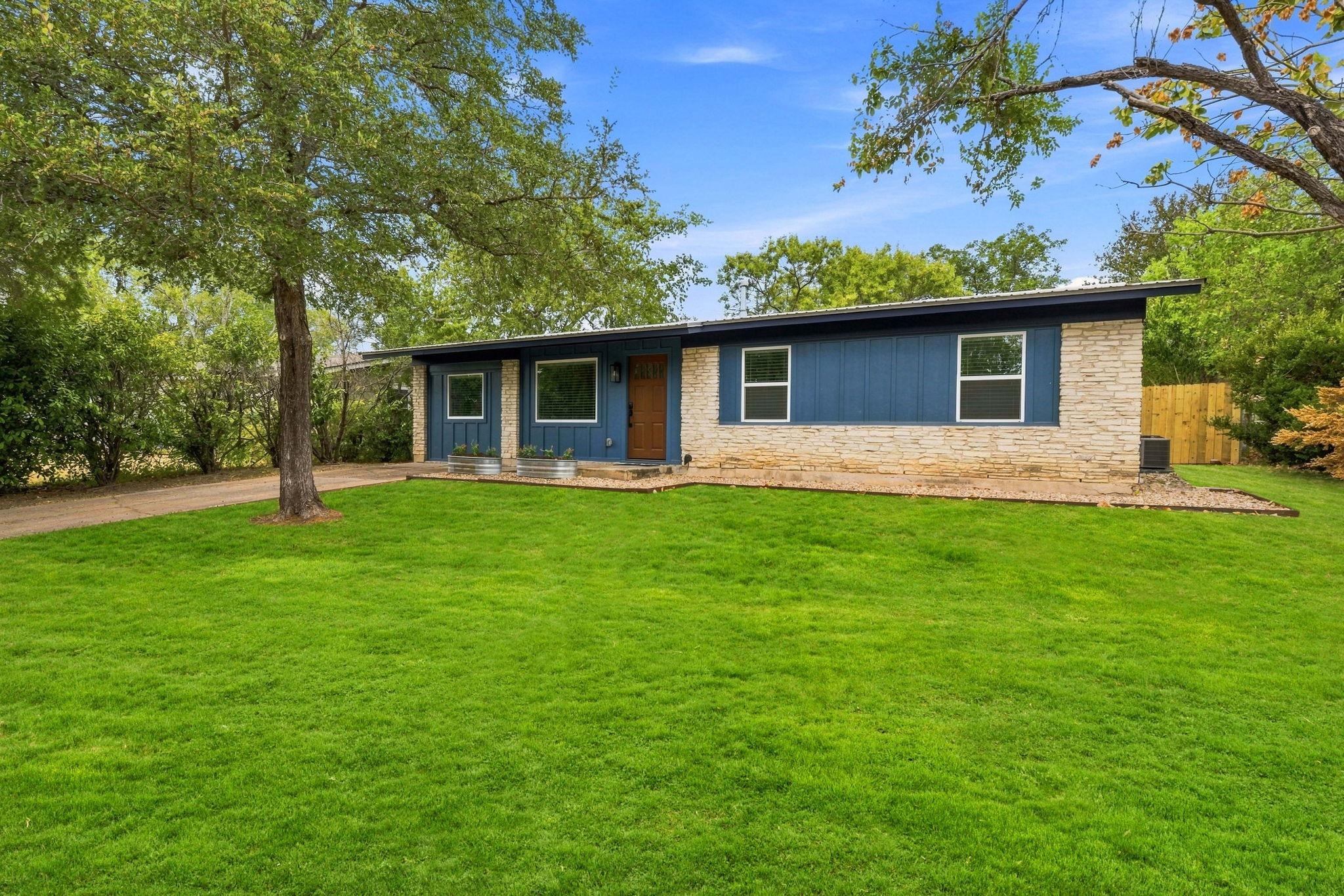 Chippendale Ave, Austin, TX 78745 #1