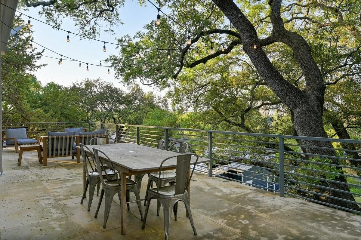 Alta Vista Ave, Austin, TX 78704