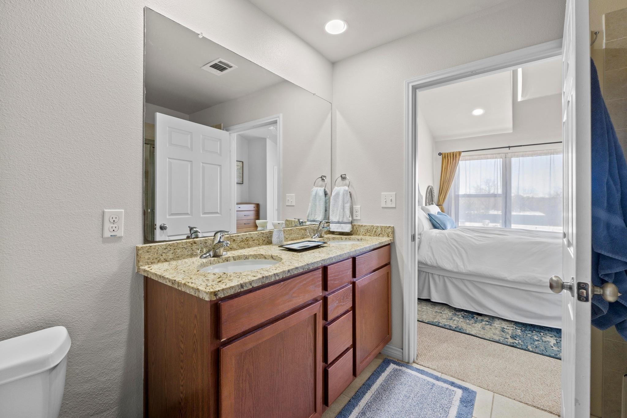 31st St, Austin, TX 78705