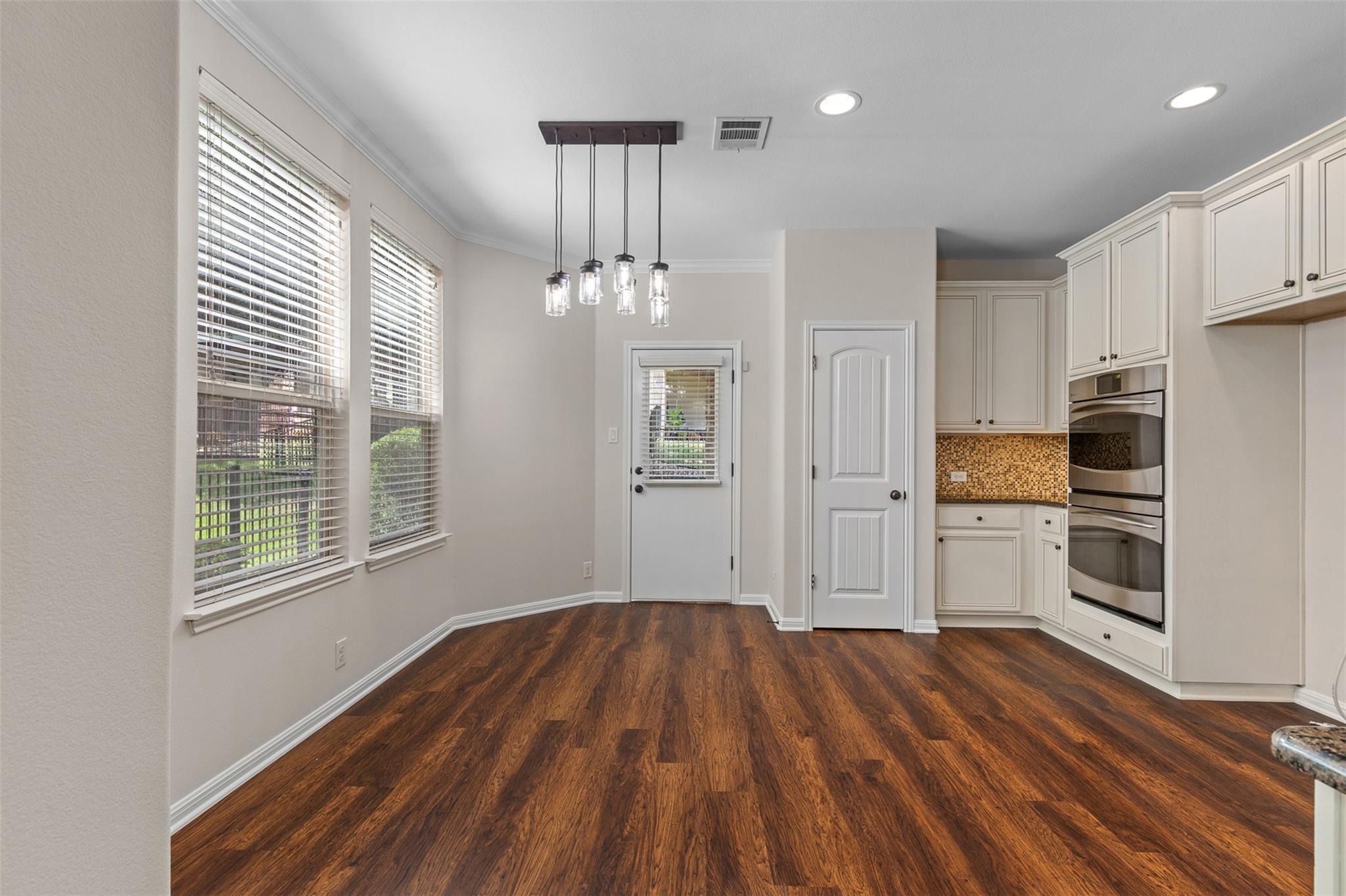 Solana Vista Loop, Austin, TX 78750