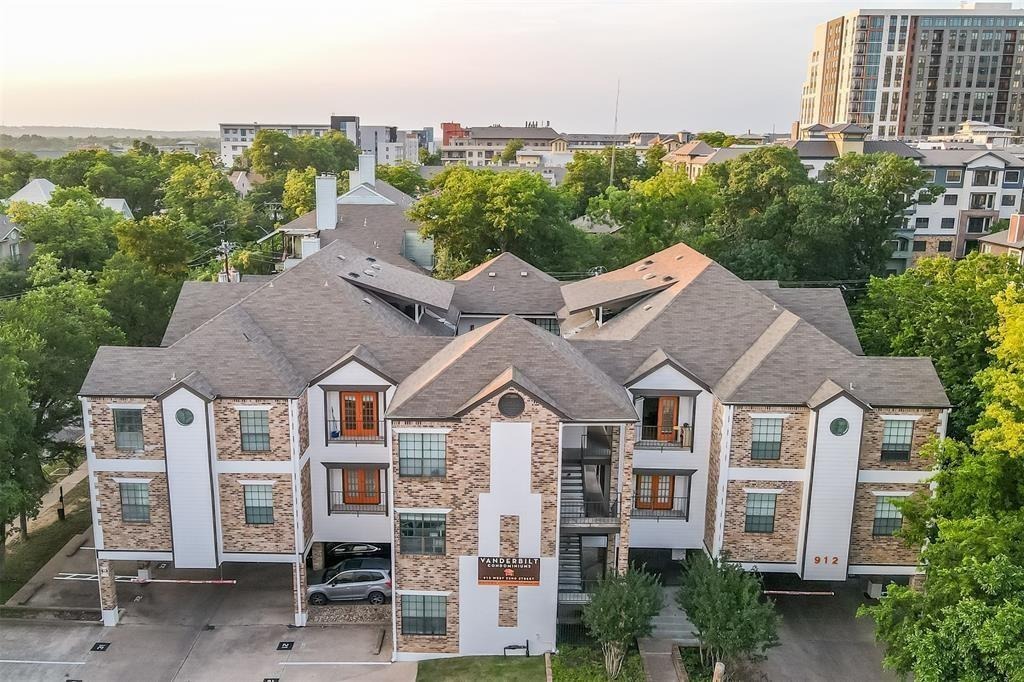 22nd St, Austin, TX 78705