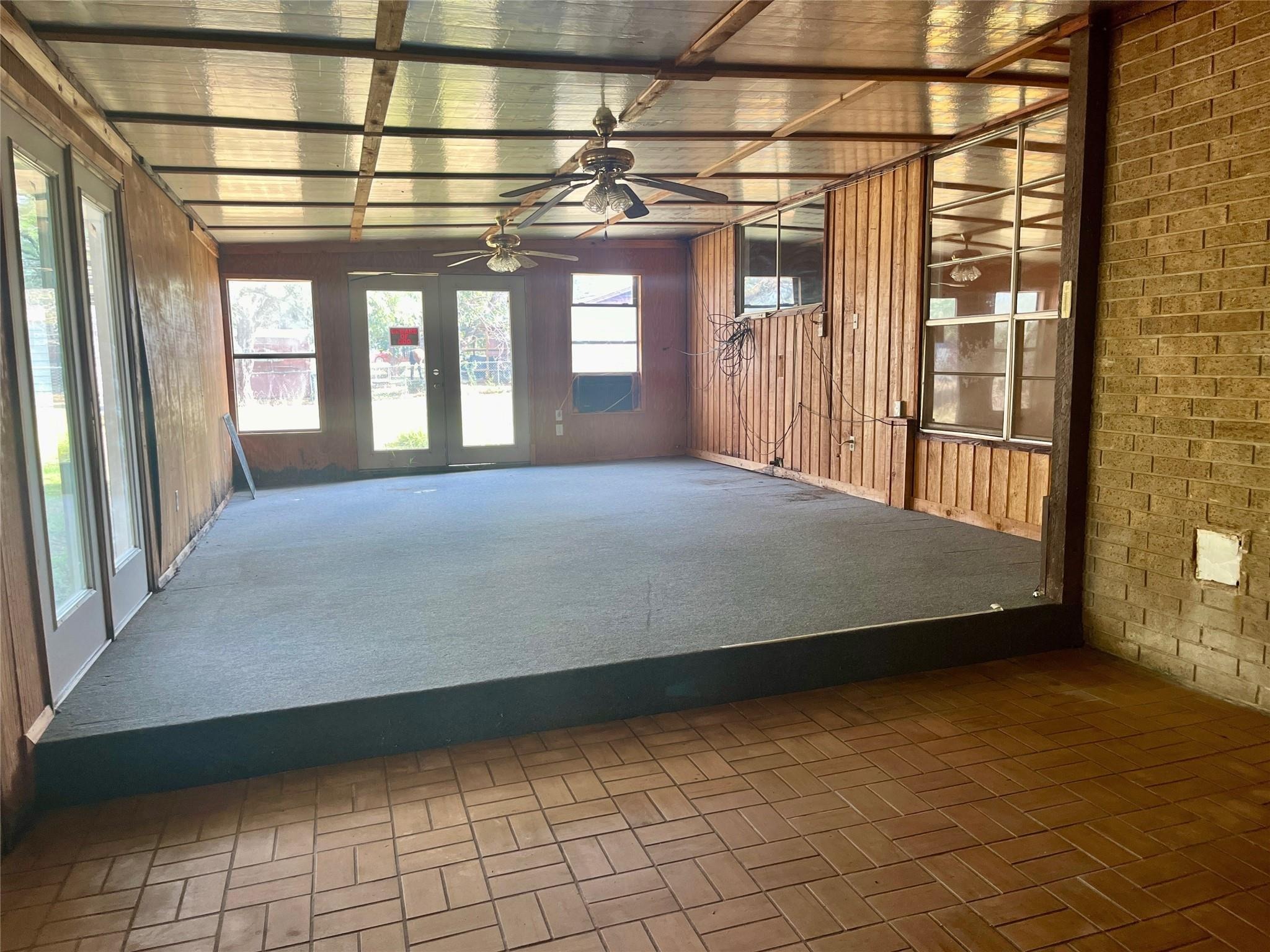 River Oaks Dr, Burnet, TX 78611