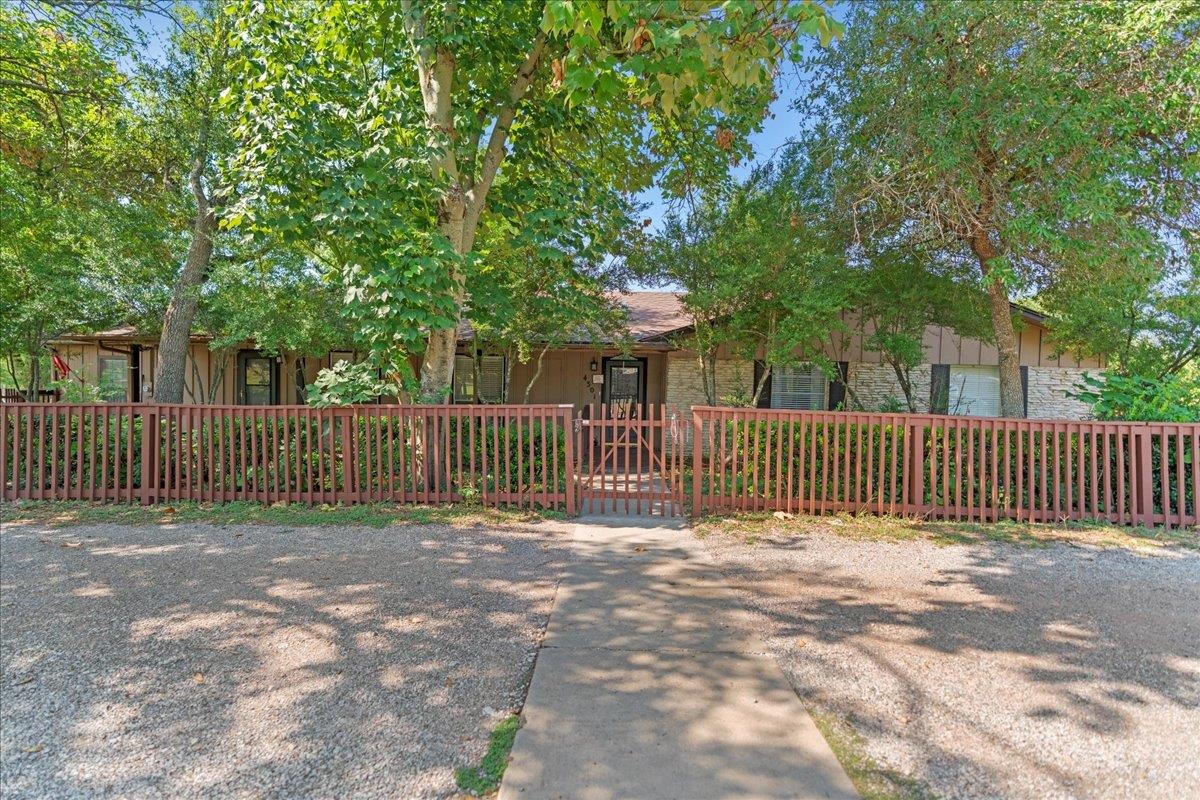 Crestridge Dr, Round Rock, TX 78681