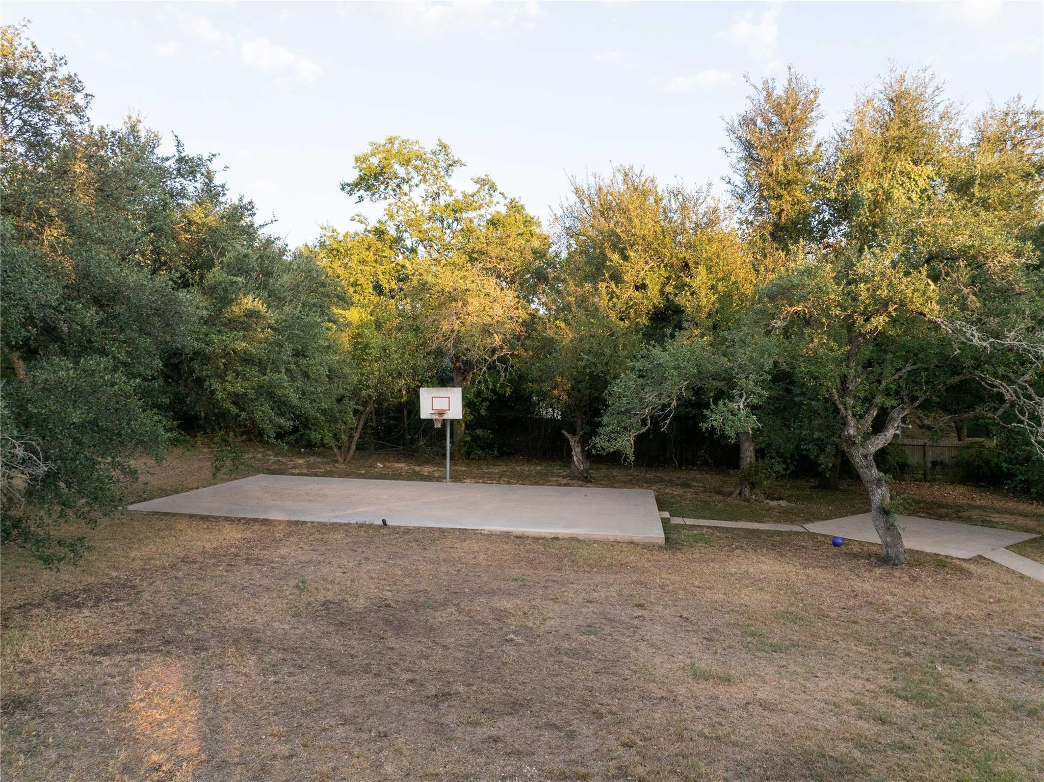 Antler Ln, Austin, TX 78726